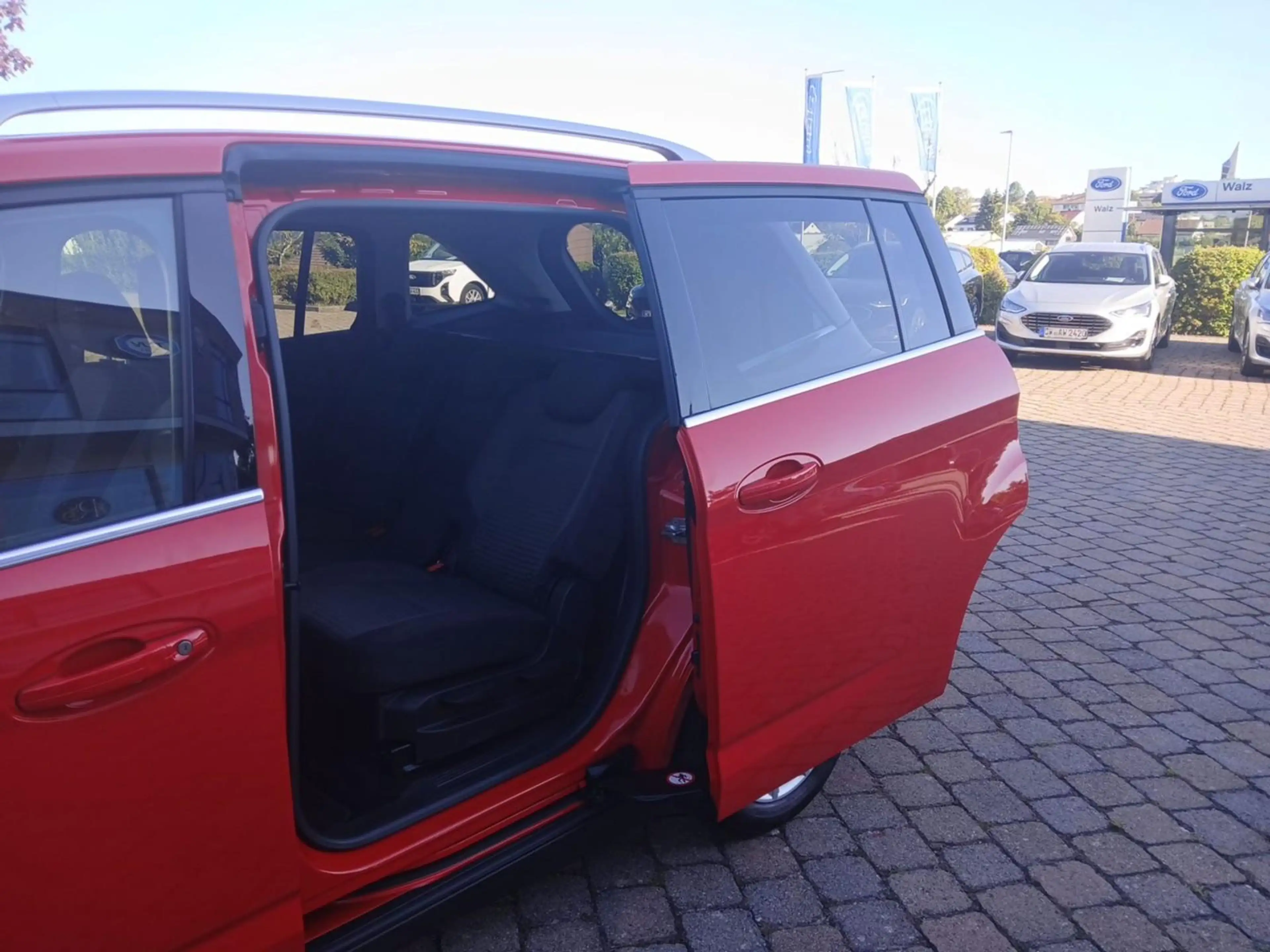 Ford Grand C-Max Grand C-MAX TOP ZUSTAND 1.HAND ZAHNRIEMEN NEU — photo 14