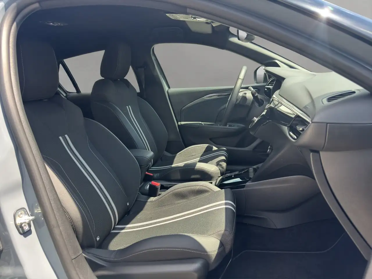 Opel Corsa F 1.2 Turbo GS Aut./LED/KAMERA/NAVI/GRA/, миниатюра 7