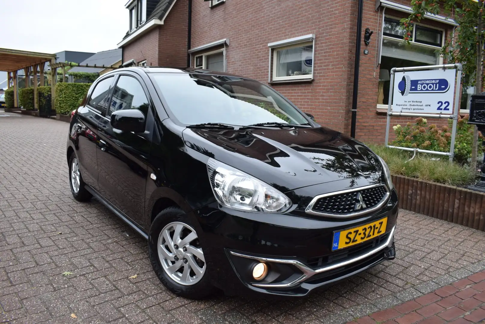 Mitsubishi Space Star 1.2 Connect Pro 5 DRS NAVI/CARPLAY/CRUISE/AIRCO/NL Nero - 2