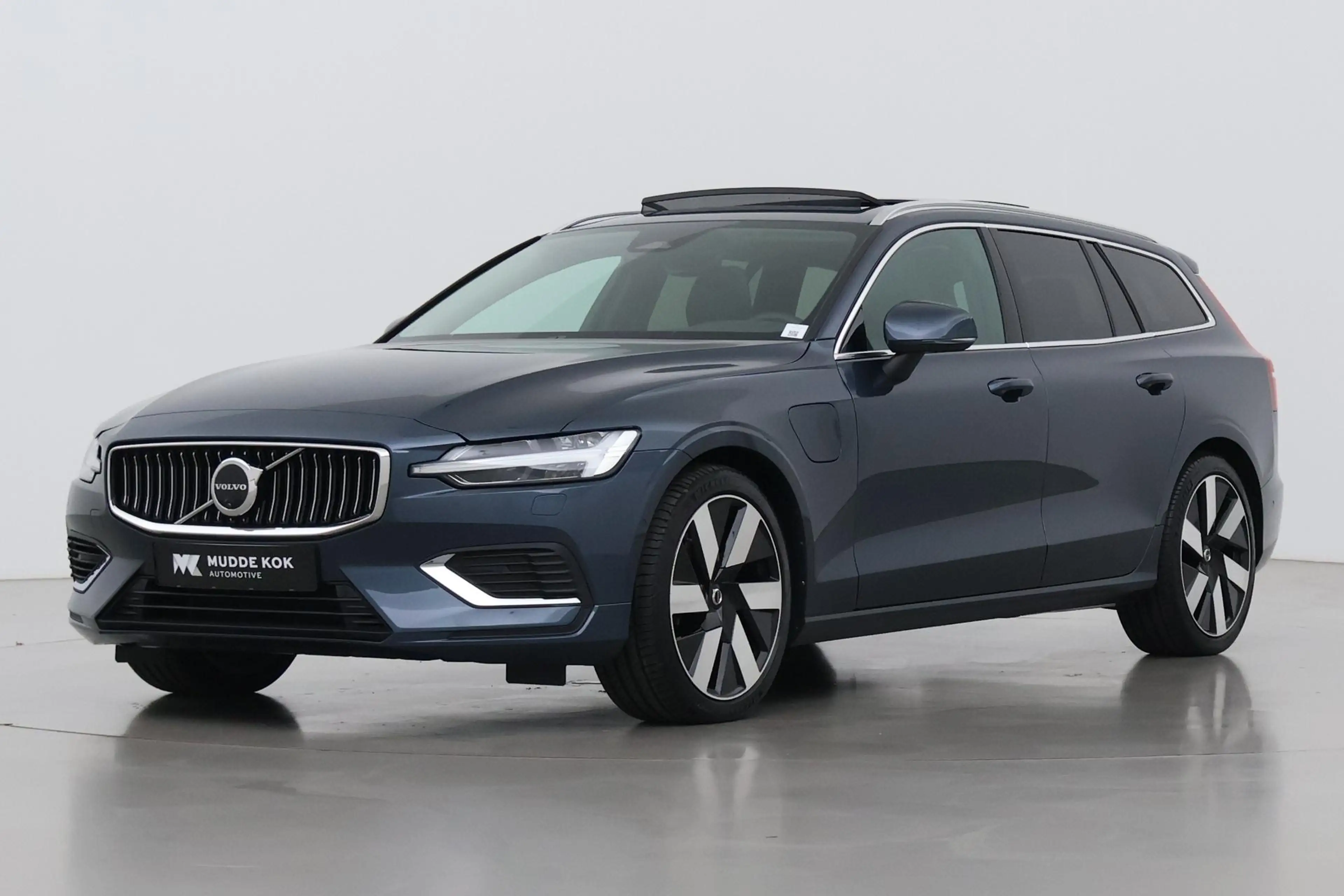 Volvo V60 T6 Plus Bright | Pilot Assist | Panoramadak | Harm — photo 8