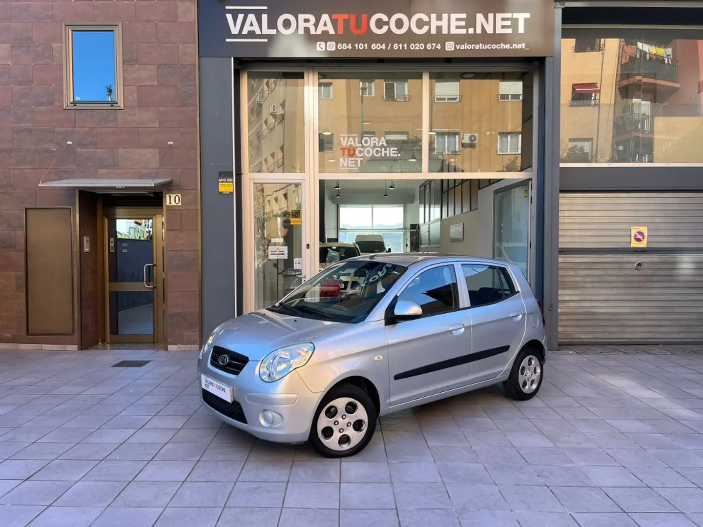 Kia Picanto 1.1 Active Gris - 1