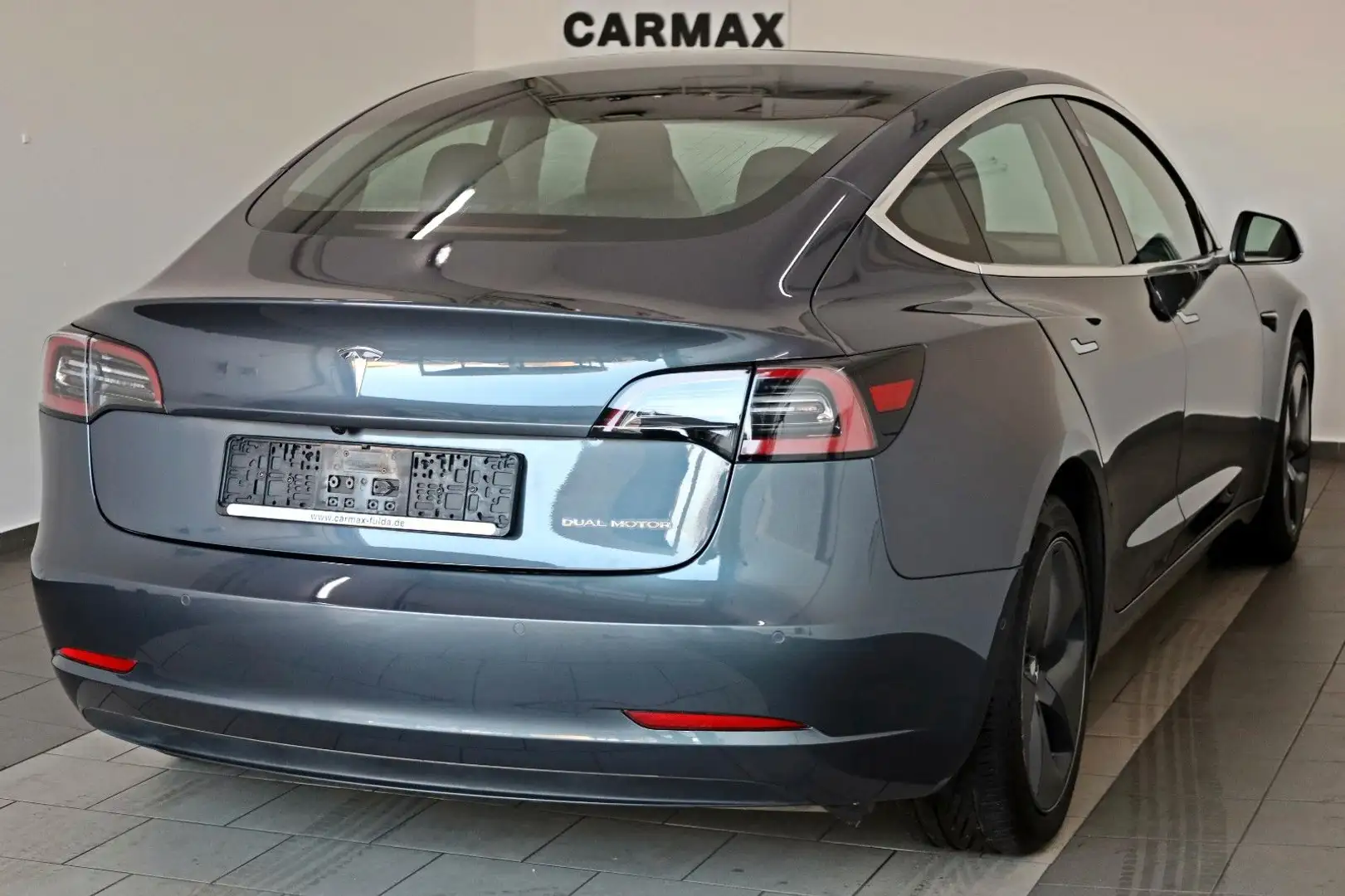 Tesla Model 3 Long Range Dual AWD,360Kamera,Panorama Grau - 2