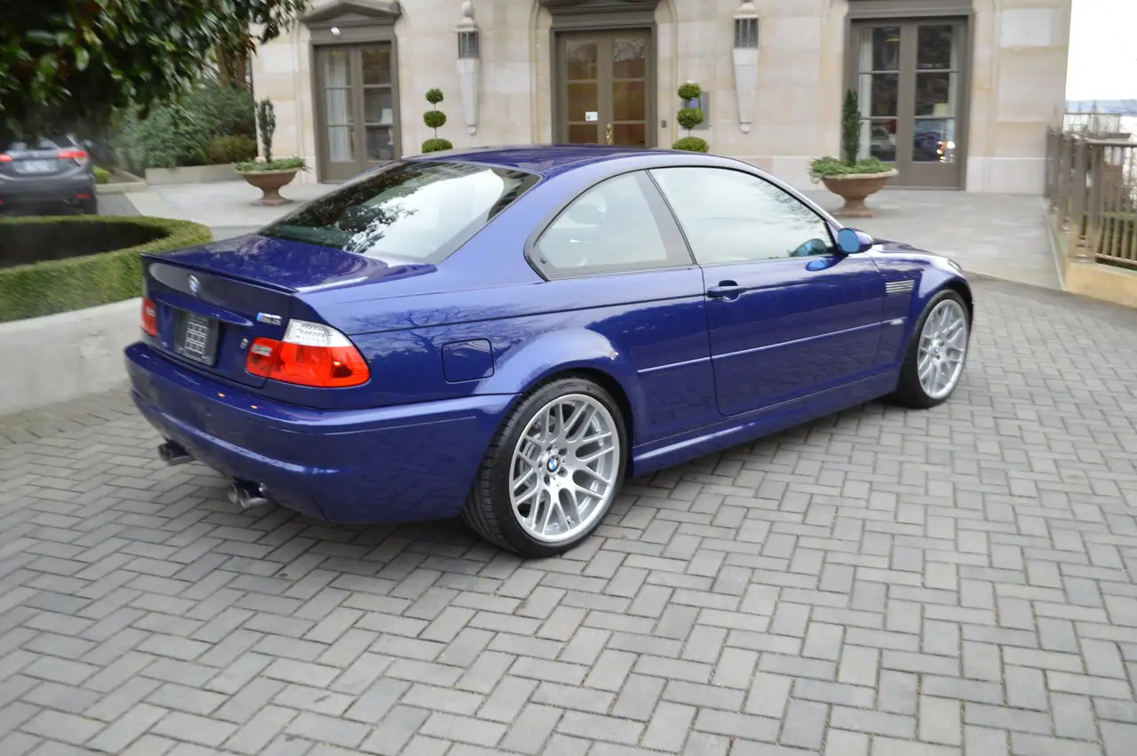 BMW 3 Series снимка BMW 3 Series