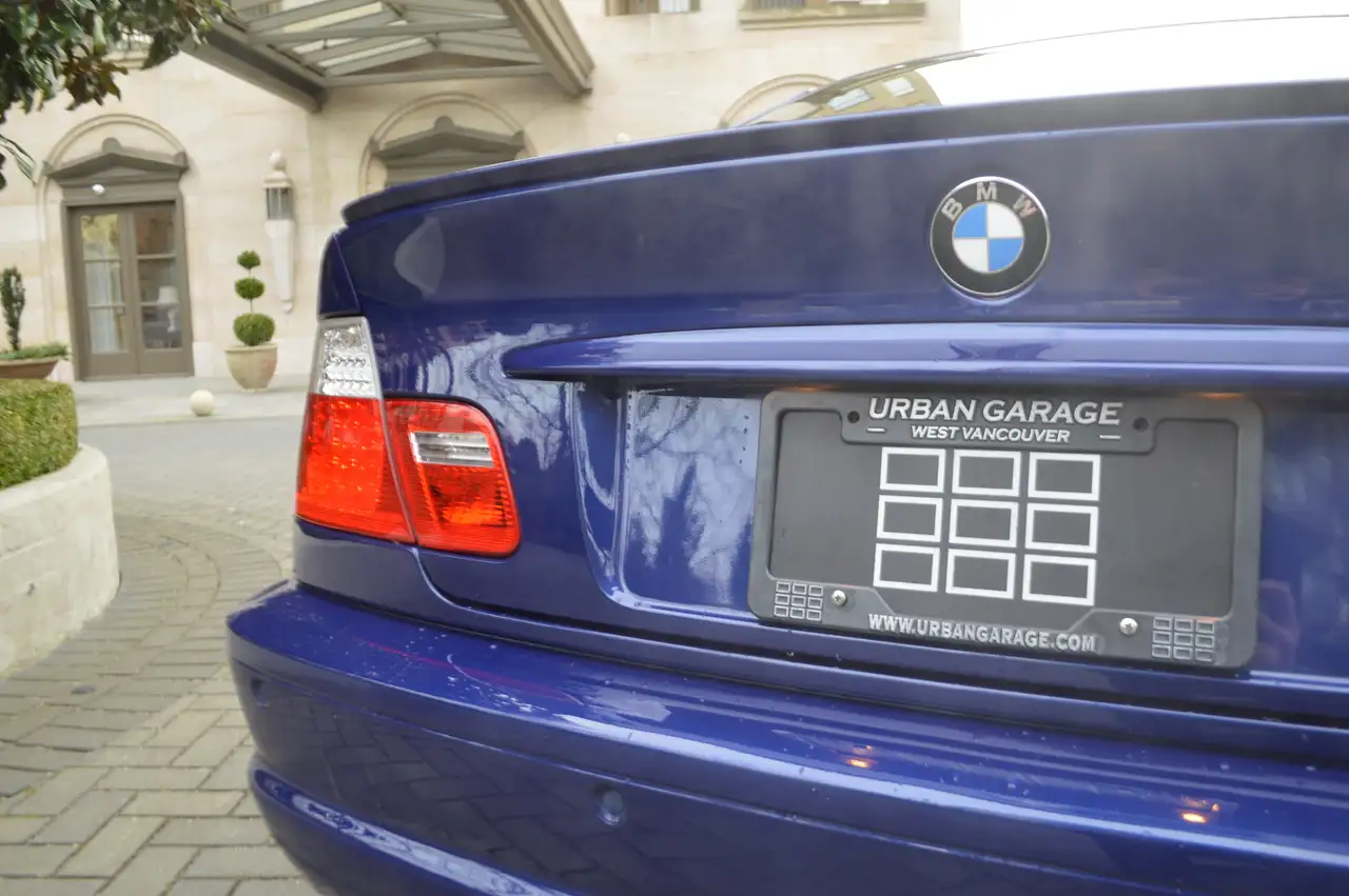 BMW 3 Series снимка BMW 3 Series