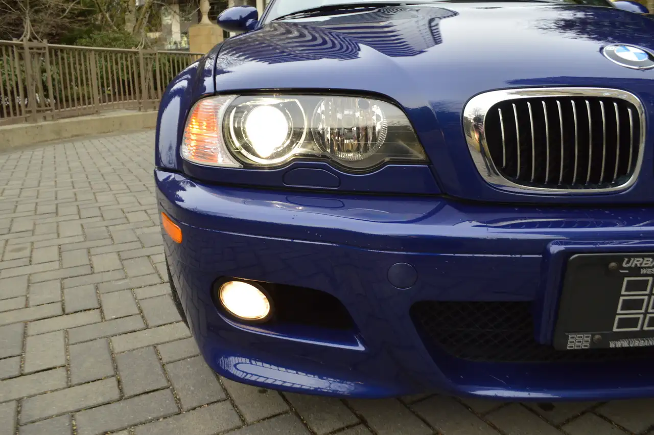 BMW 3 Series снимка BMW 3 Series