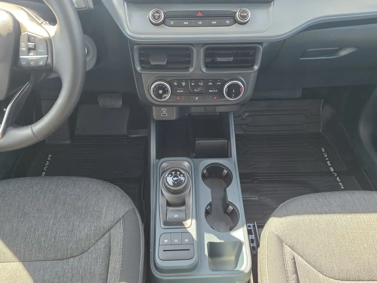 Ford Maverick photo Ford Maverick