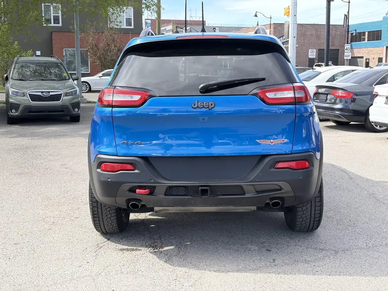 Jeep Cherokee fotografie Jeep Cherokee