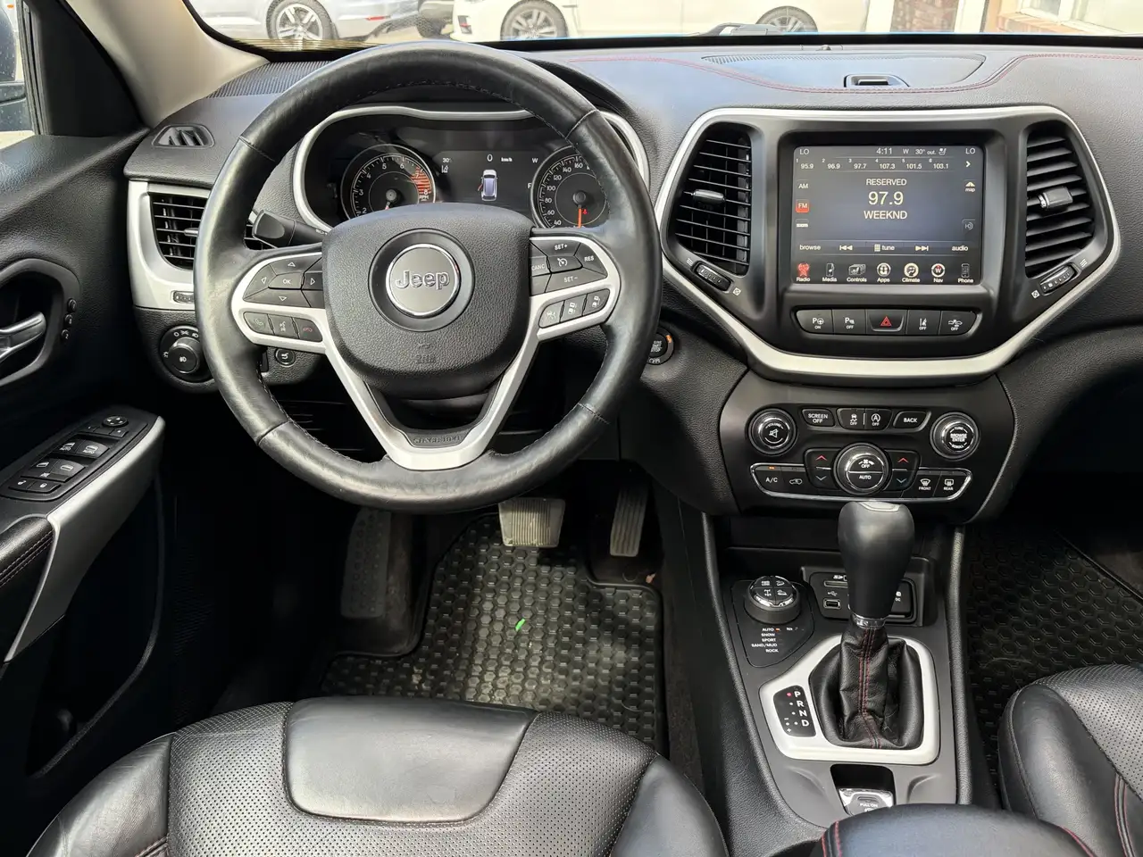 Jeep Cherokee fotografie Jeep Cherokee