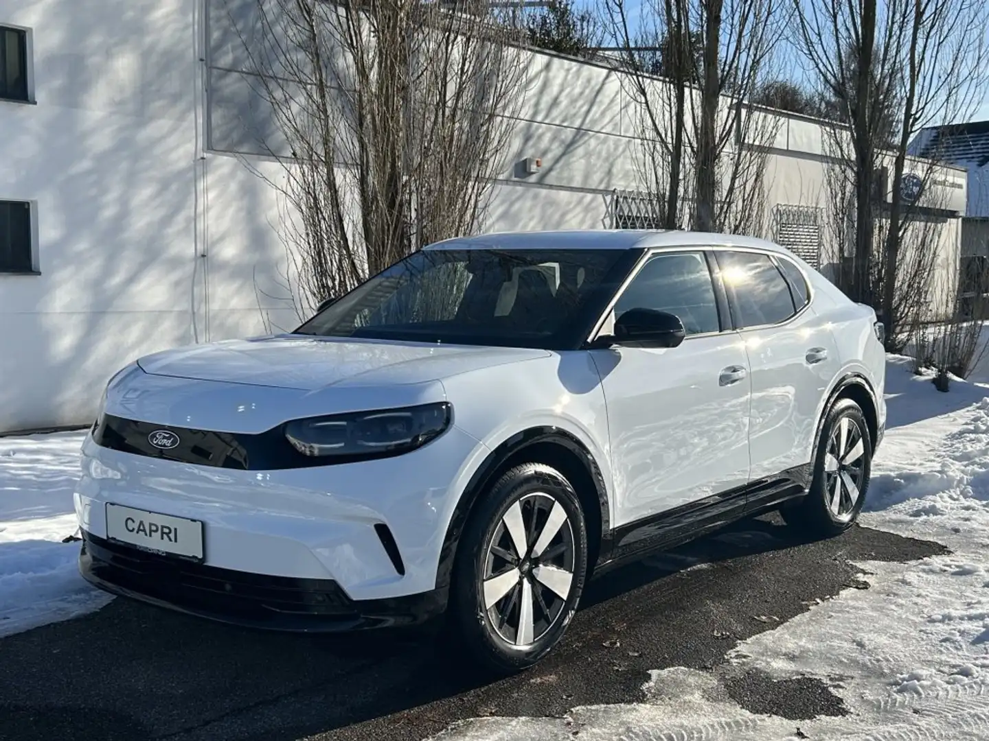 Ford Capri Select Extended Range 77kWh-286PS Weiß - 1