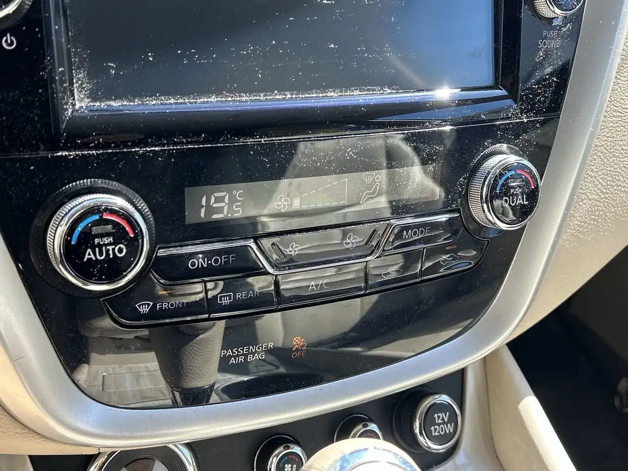 Nissan Murano снимка Nissan Murano
