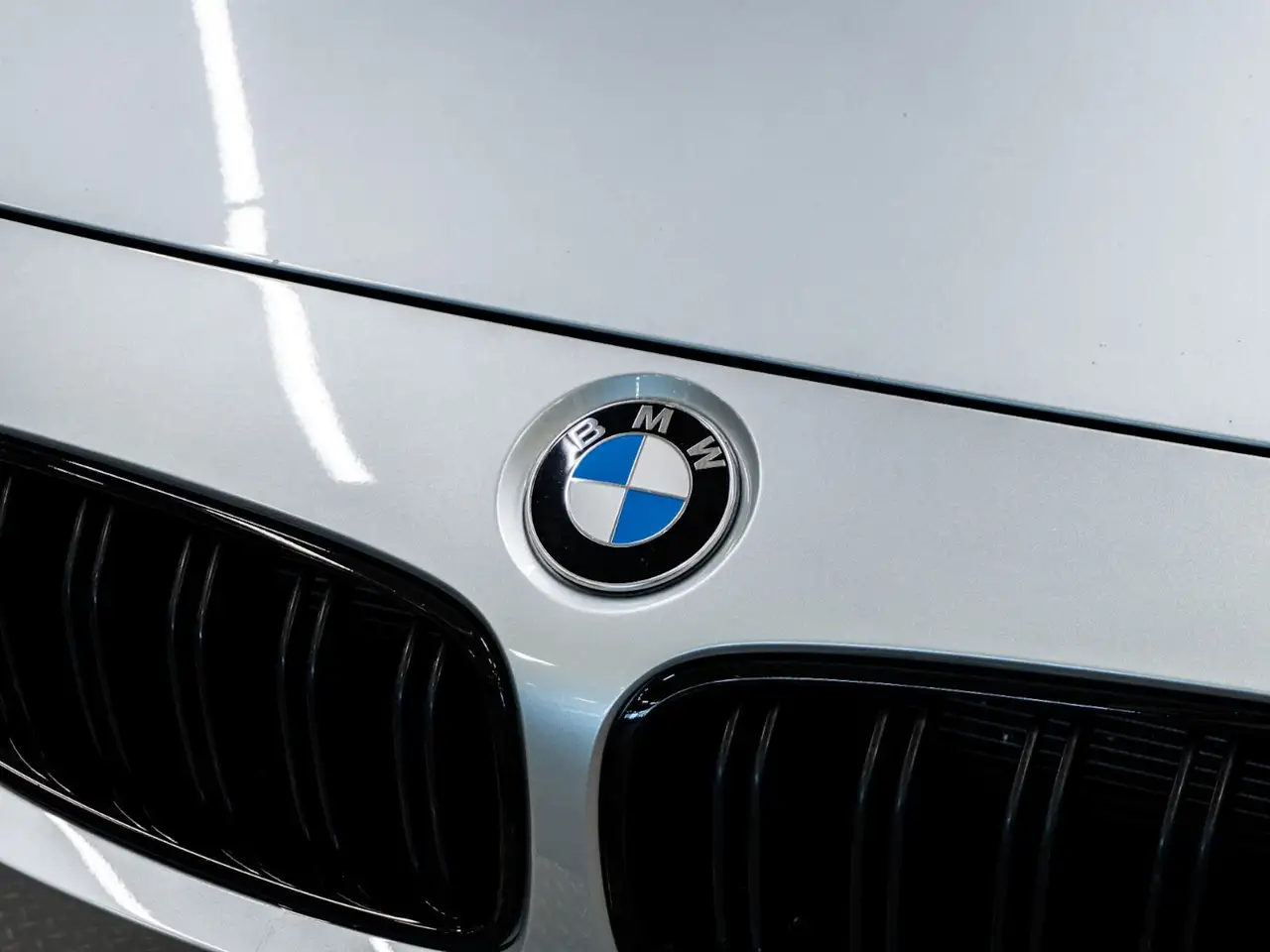 BMW M3 снимка BMW M3