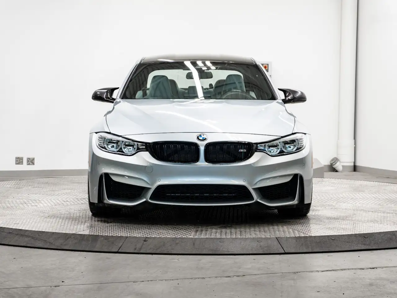 BMW M3 снимка BMW M3