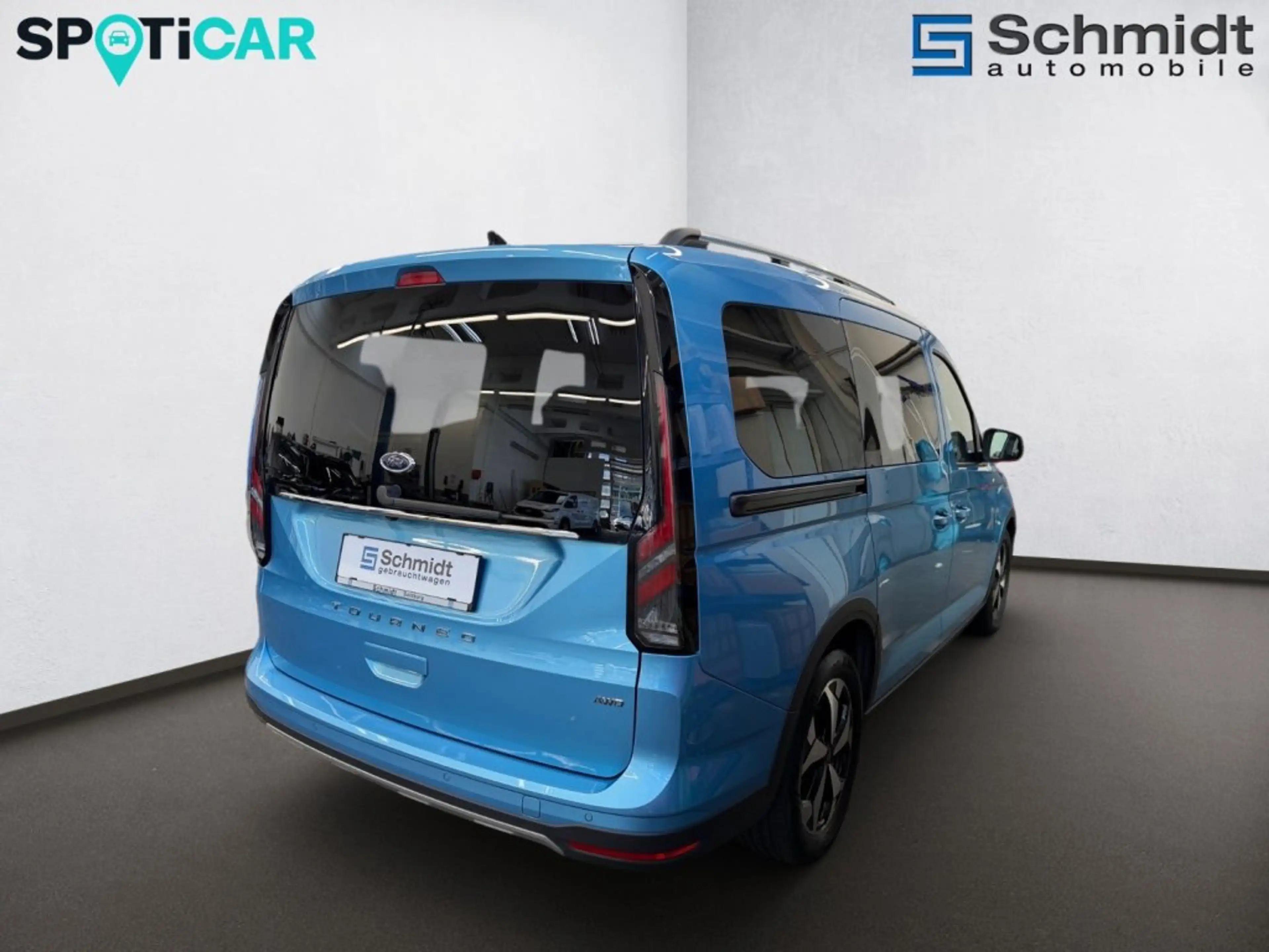 Ford Tourneo Grand Connect 2,0 EcoBlue L2 Active AWD — photo 4
