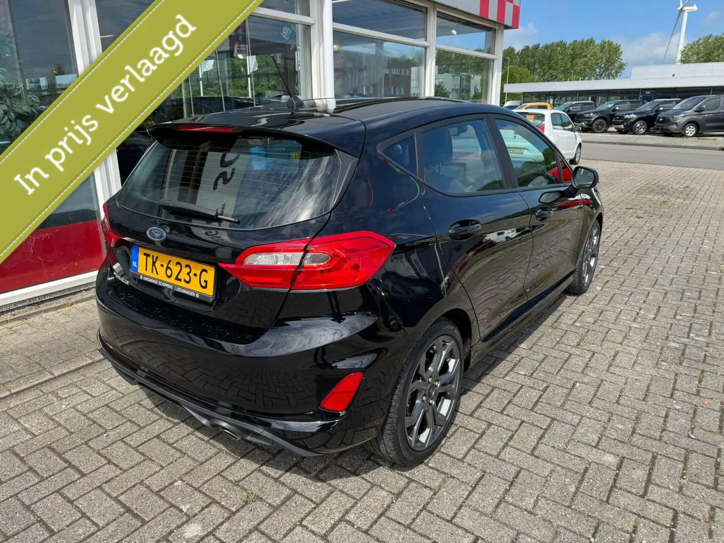 Ford Fiesta 1.0 EcoBoost ST-Line Zwart - 2