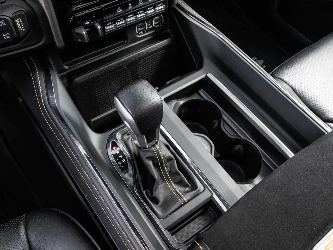 Dodge RAM 2023 — фото 15