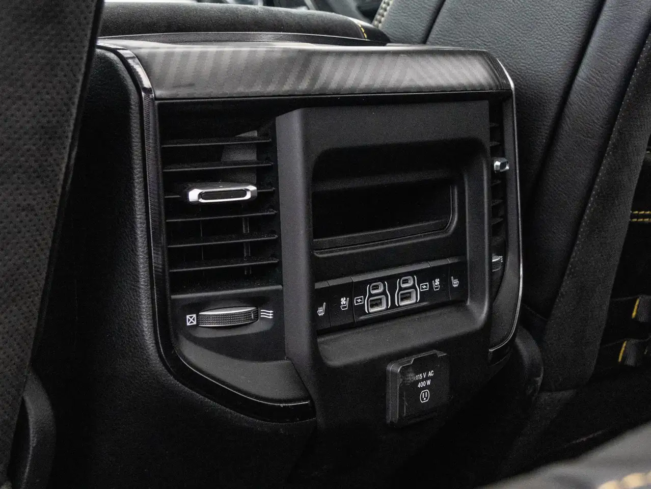 Dodge RAM 2023 — фото 19