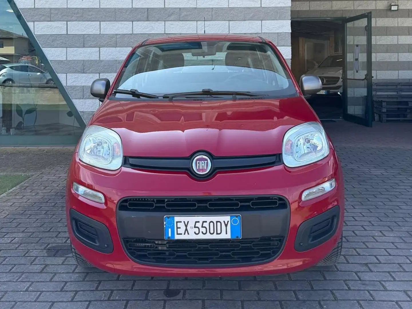 Fiat Panda Panda 0.9 t.air t. natural power Lounge 80cv Rosso - 1
