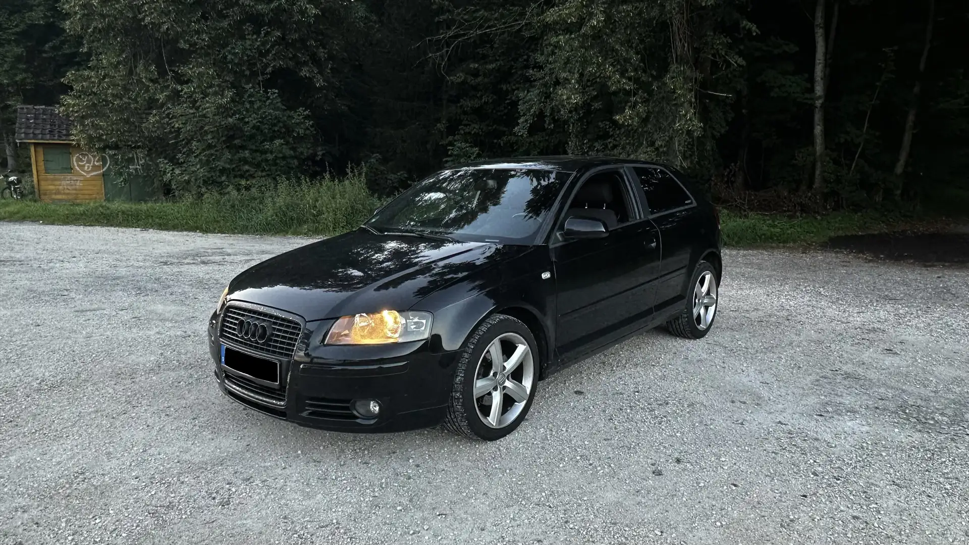 Audi A3 1.9 TDI DPF S tronic Line Sportpaket plus - 2