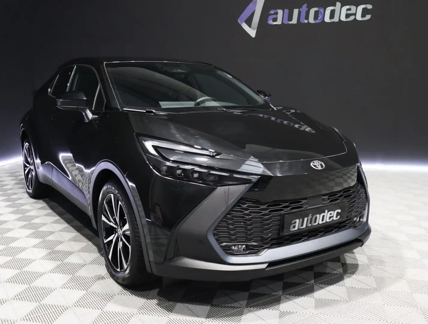 Toyota C-HR 1.8 Advance Hybrid 140 Negro - 2
