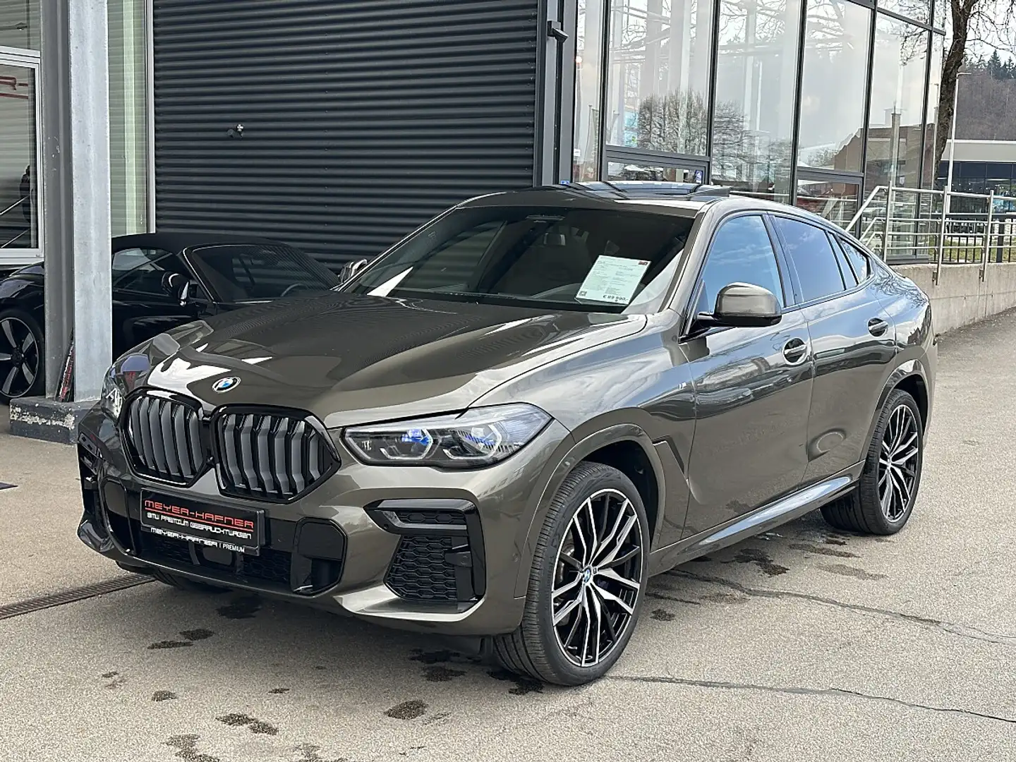 BMW X6 xDrive30d Aut. M-Paket, Kamera, AHK, Sitzheizun... Grau - 1