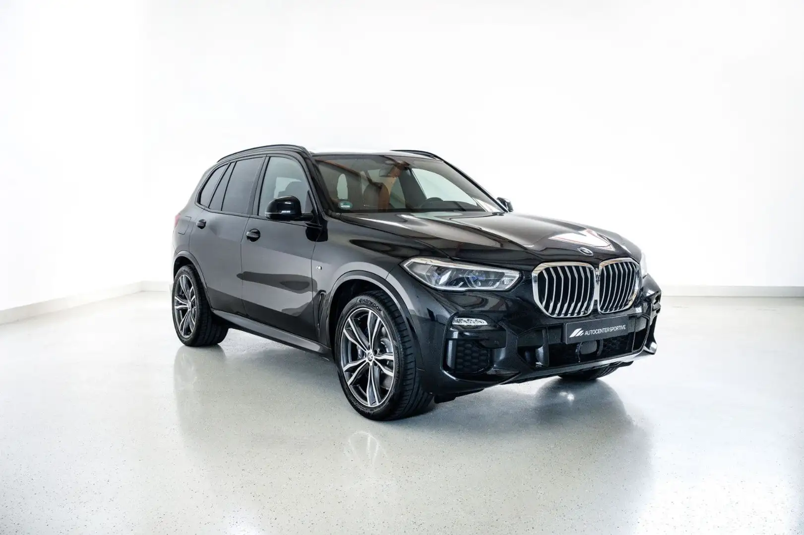 BMW X5 xDrive 30d M-SPORT INNOVATION DRIV PRO PANORA Black - 1