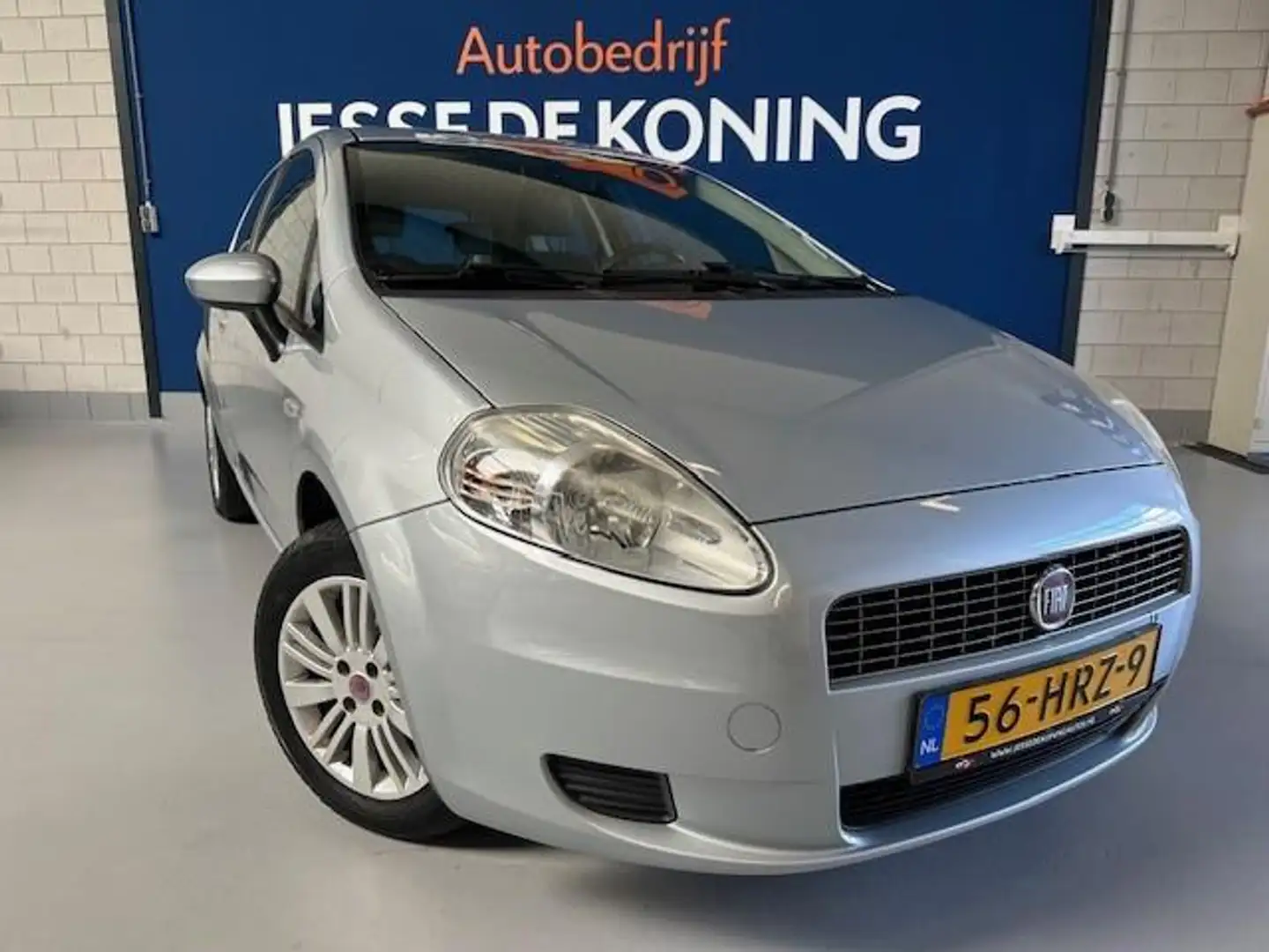 Fiat Grande Punto 1.2 Dynamic,bj.2009,kleur:grijs ! Airco,Sportvelge Grijs - 2