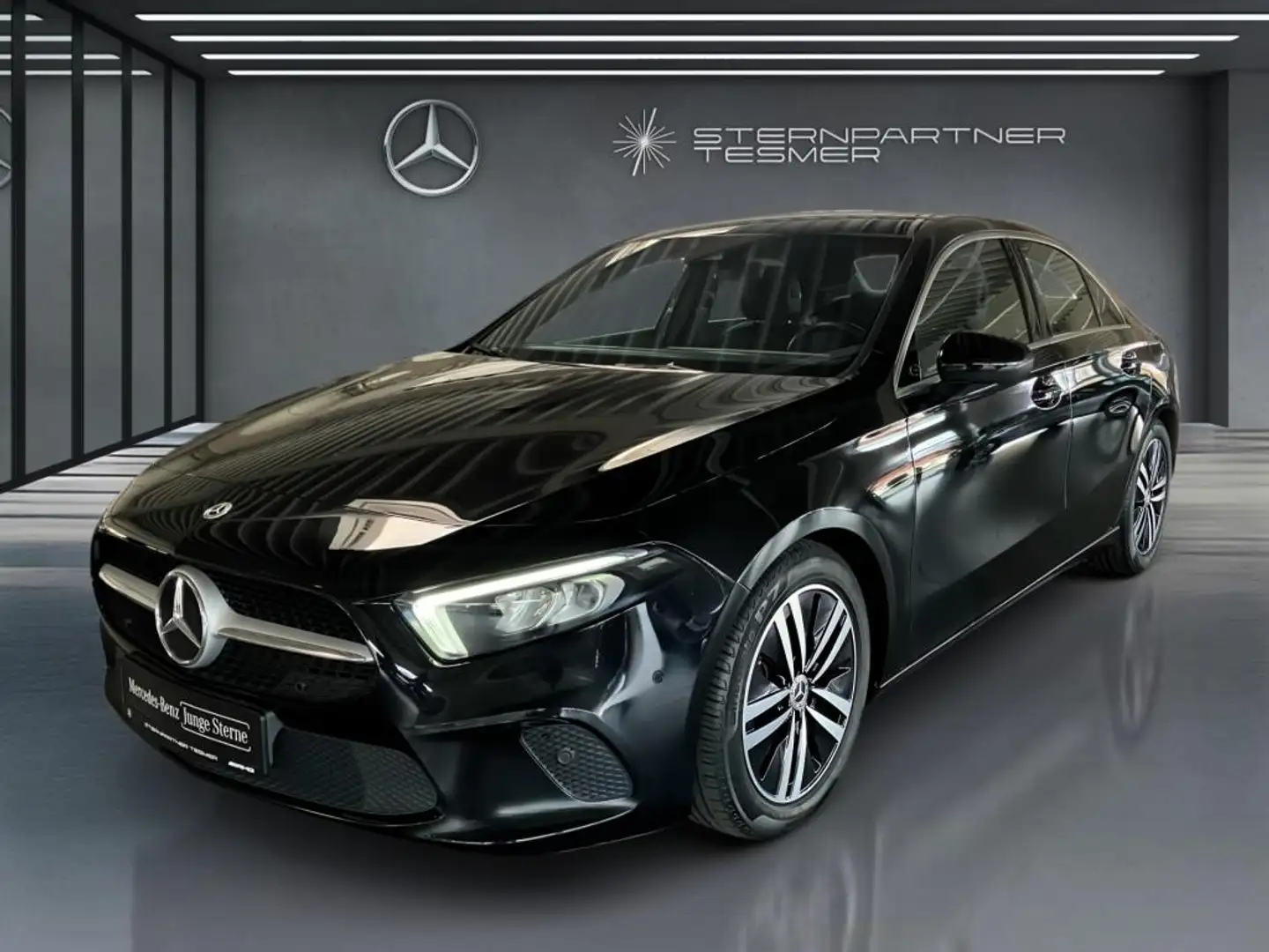 Mercedes-Benz A 200 Limousine PROGRESSIVE+KAM.+MBUX+LED+TEMPO. Noir - 1