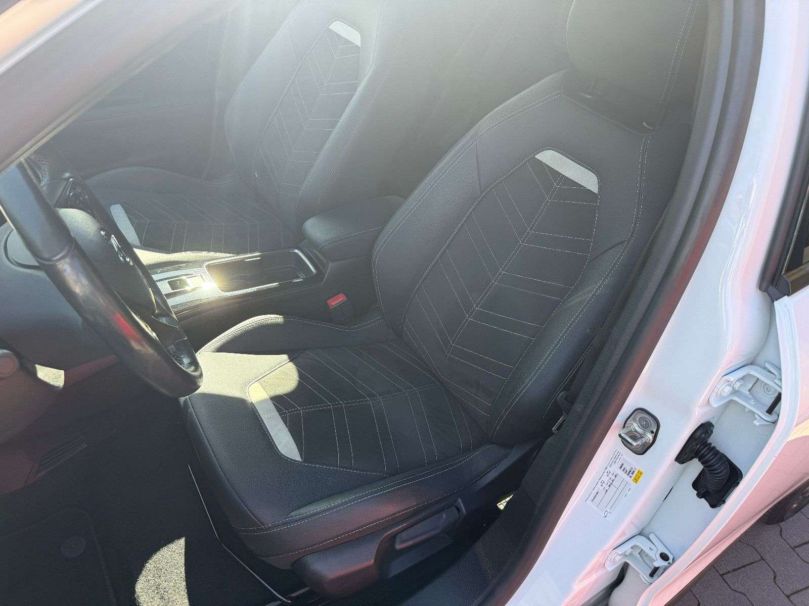 Opel Mokka E