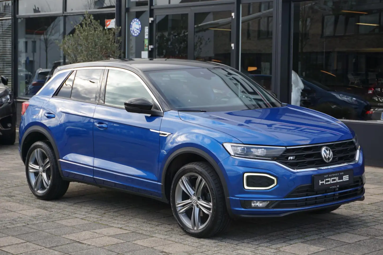 Volkswagen T-Roc 1.5 TSI Sport Business R | Trekhaak Azul - 1
