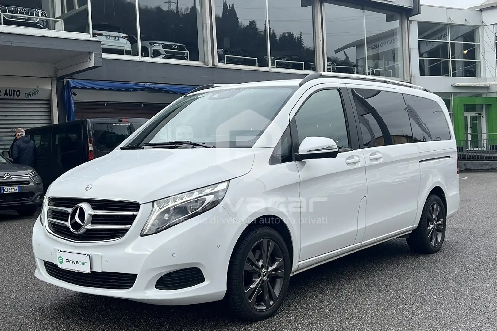Mercedes-Benz V 220 V 220 d Automatic 4Matic Executive Long Alb - 1