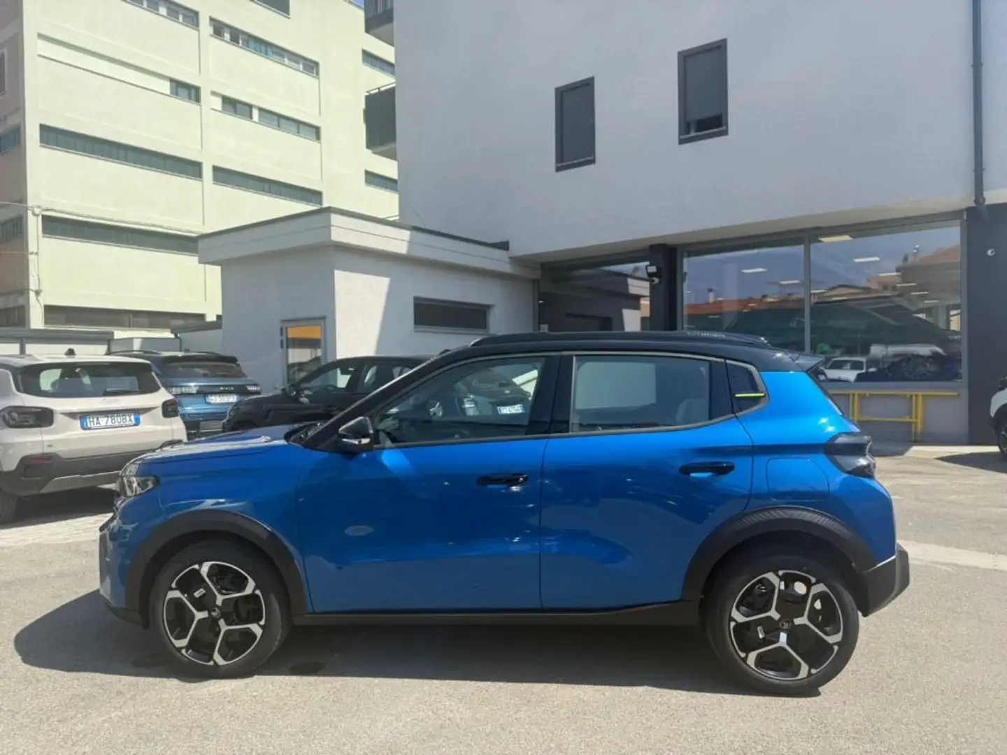Citroen C3 PureTech 100 S&S Plus+Metropolitan+Winter+Clima AT Noir - 2