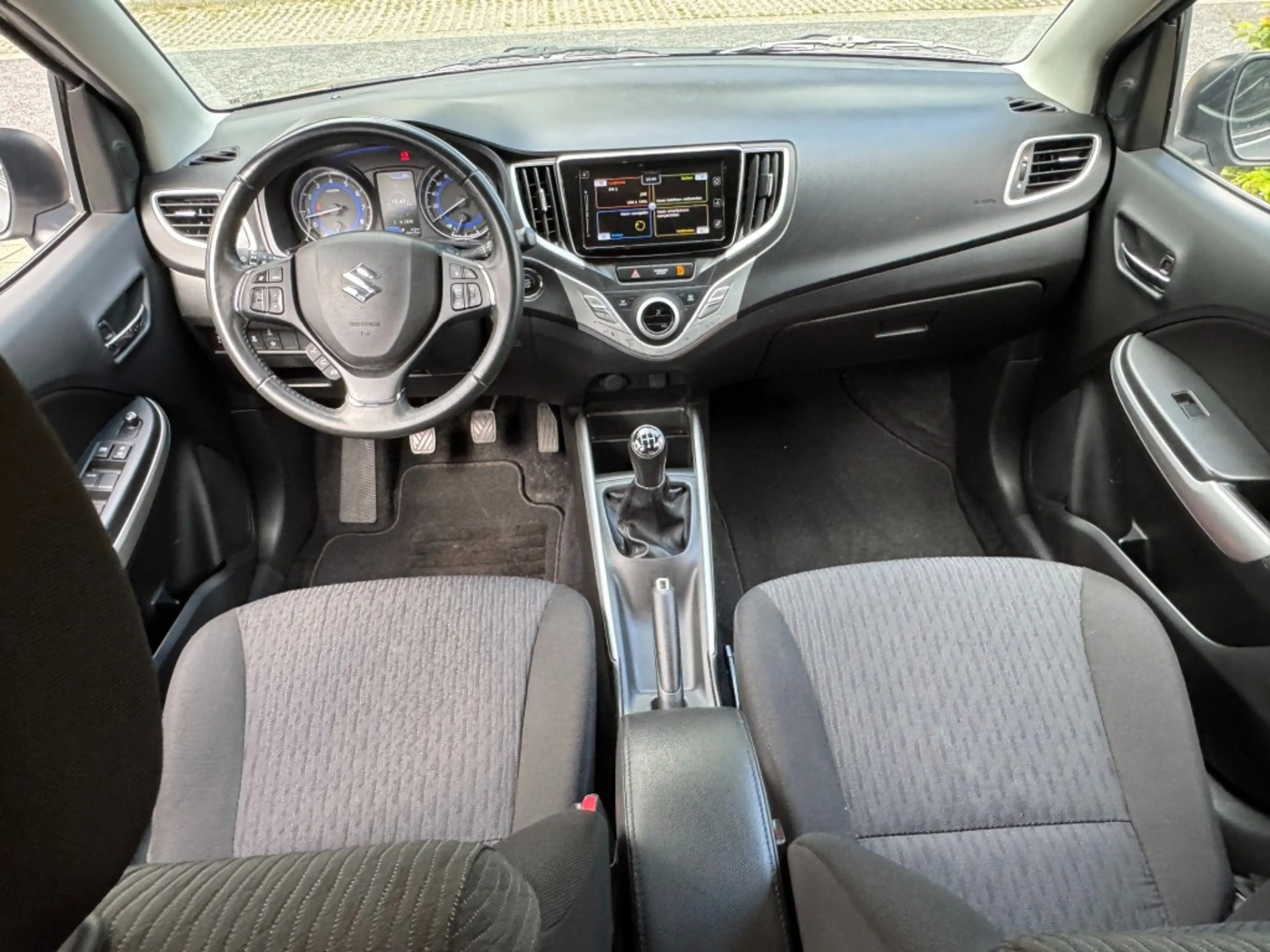 Suzuki Baleno 1.2 High Executive 5-deurs — photo 19