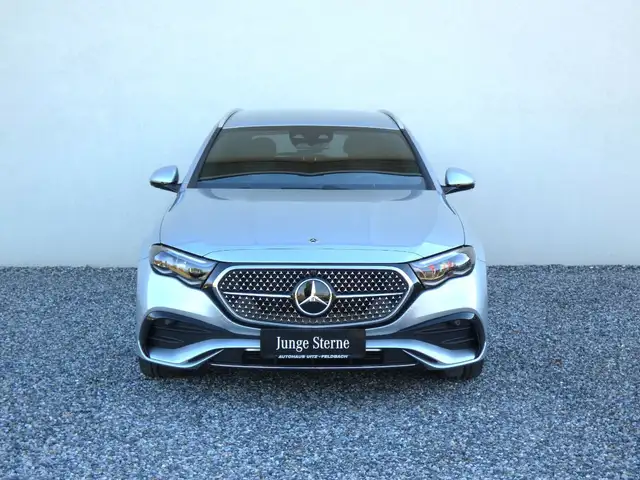 Mercedes-Benz E 220 d 4M T-Modell AMG +AHK+360°+DigiLight+KeyGo+ Ansicht 4