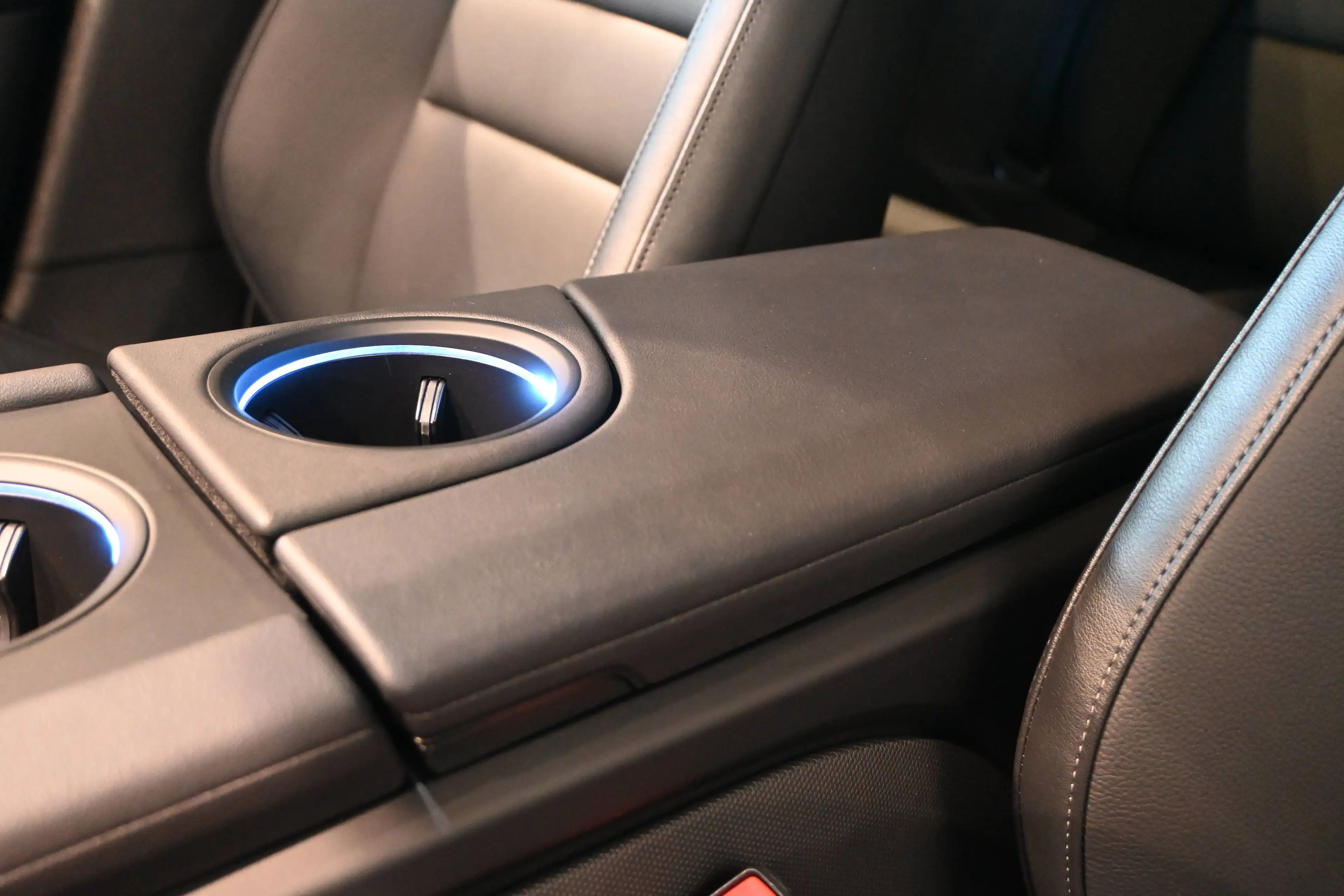Porsche Taycan 4 Cross Turismo **PANO/BOSE/360°CAM/PASM/CHRONO/ACC/MEMORY** — photo 28