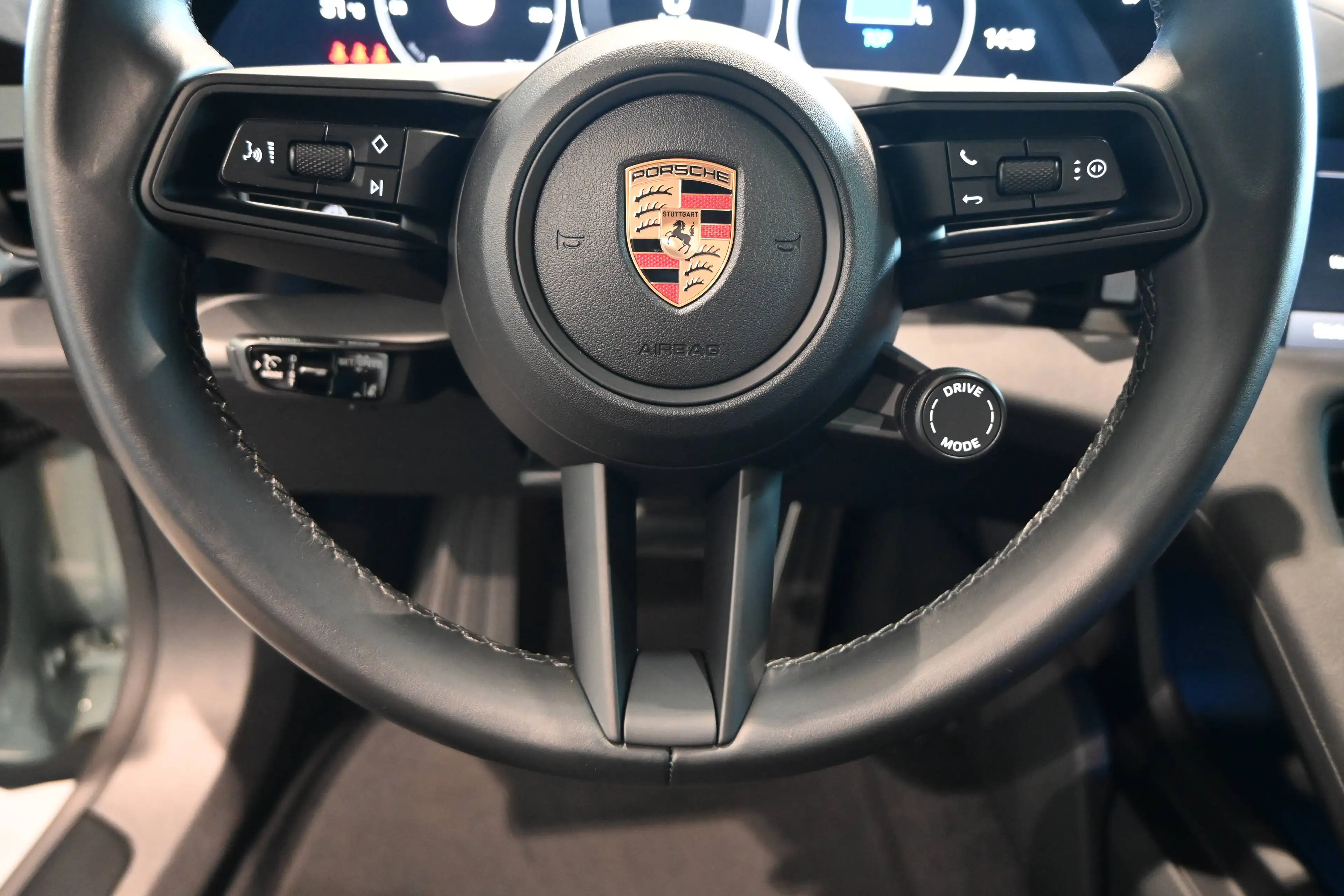 Porsche Taycan 4 Cross Turismo **PANO/BOSE/360°CAM/PASM/CHRONO/ACC/MEMORY** — photo 14