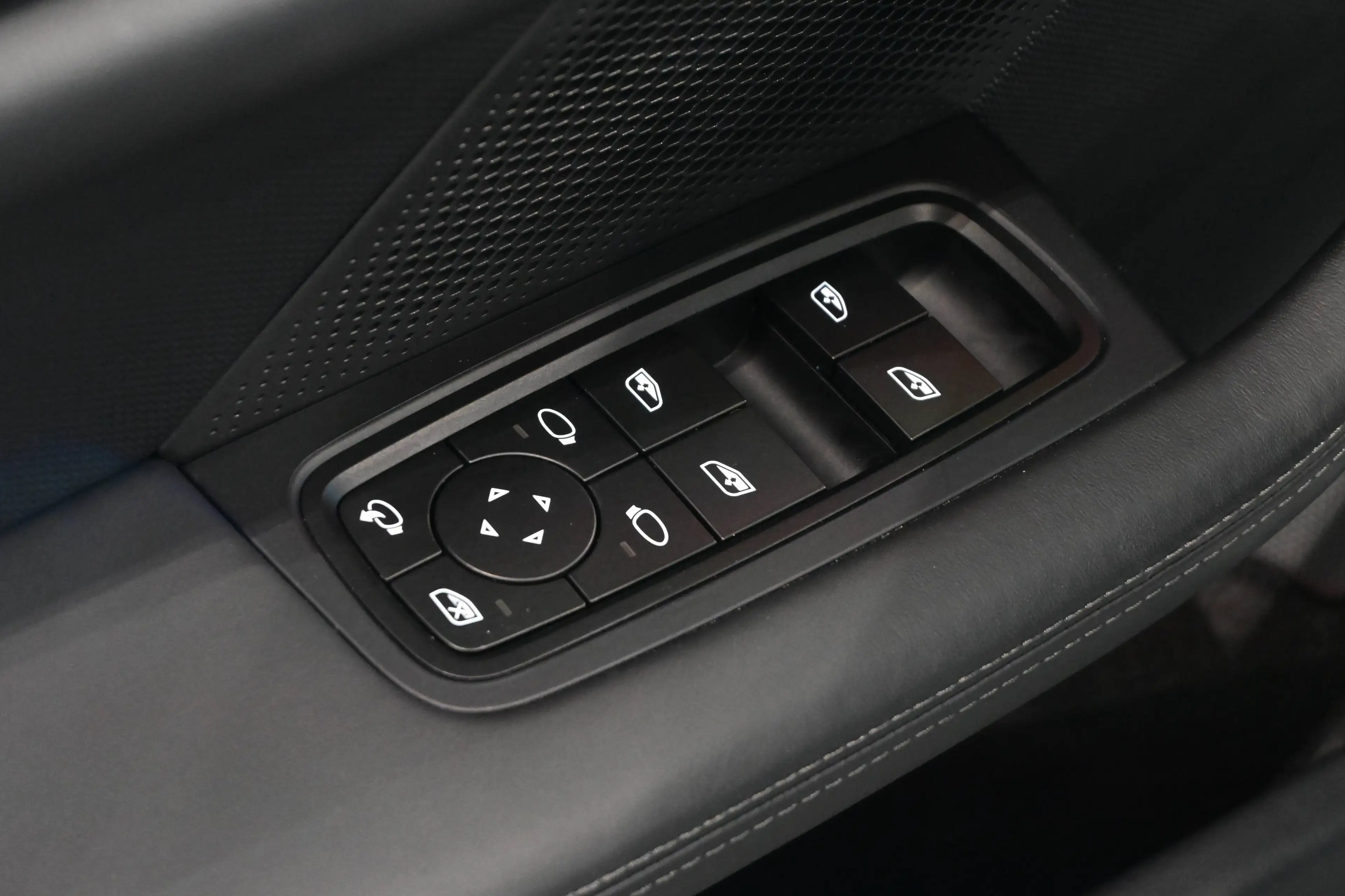 Porsche Taycan 4 Cross Turismo **PANO/BOSE/360°CAM/PASM/CHRONO/ACC/MEMORY** — photo 21