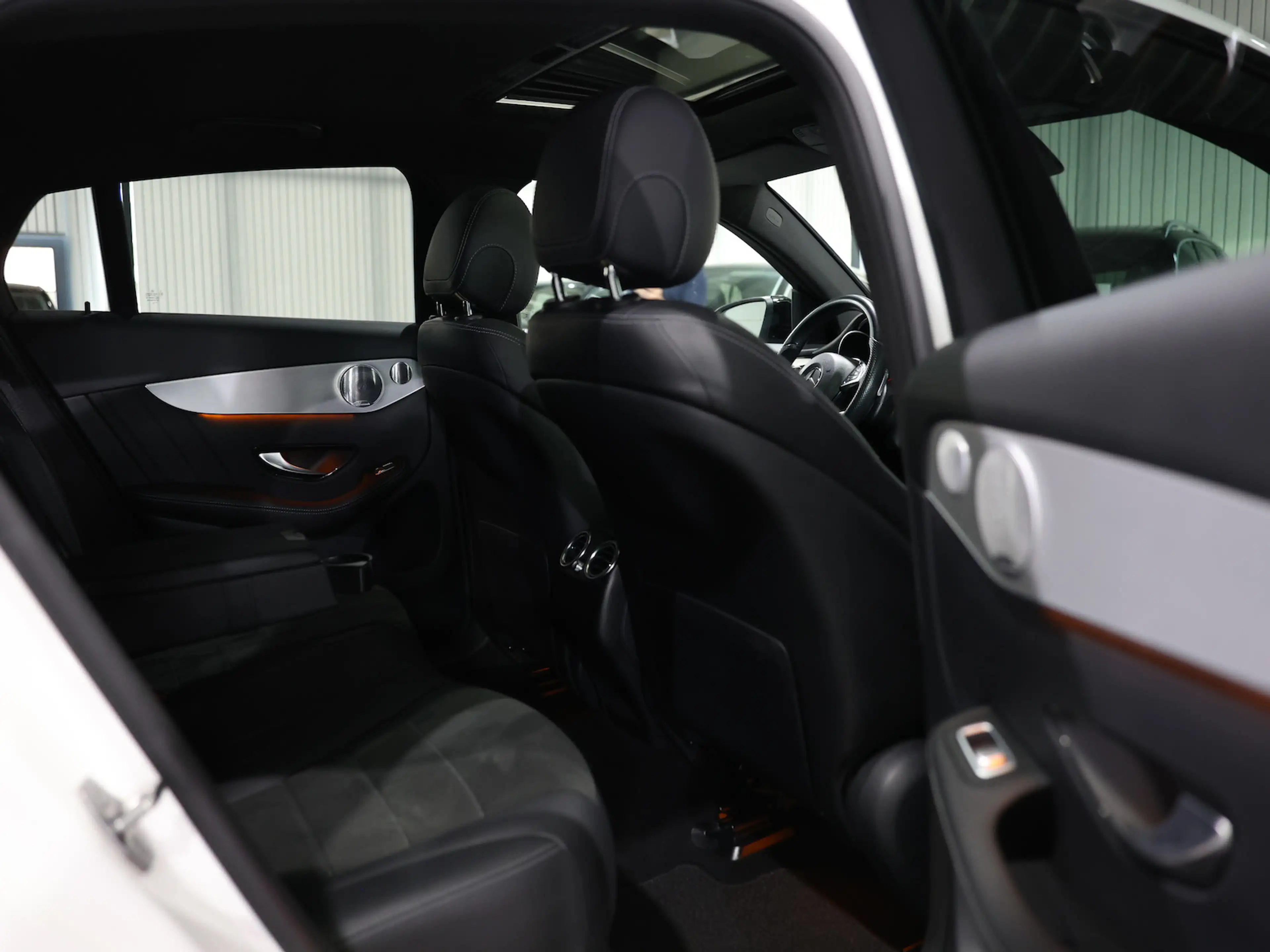 Mercedes-Benz GLC 250 COUPE 4M AMG-LINE SPORT SCHIEBEDACH, LED — photo 21