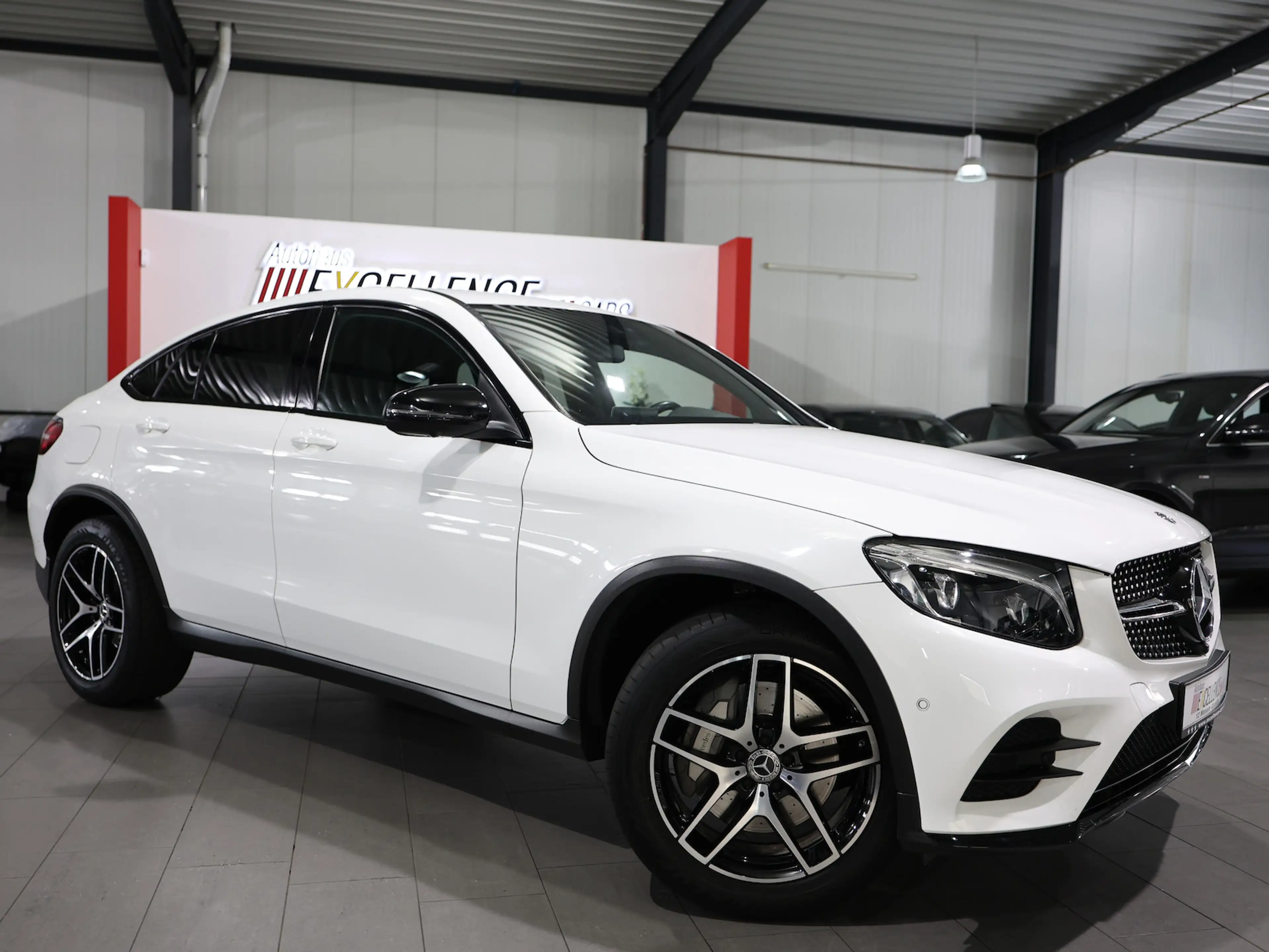 Mercedes-Benz GLC 250 COUPE 4M AMG-LINE SPORT SCHIEBEDACH, LED — photo 3