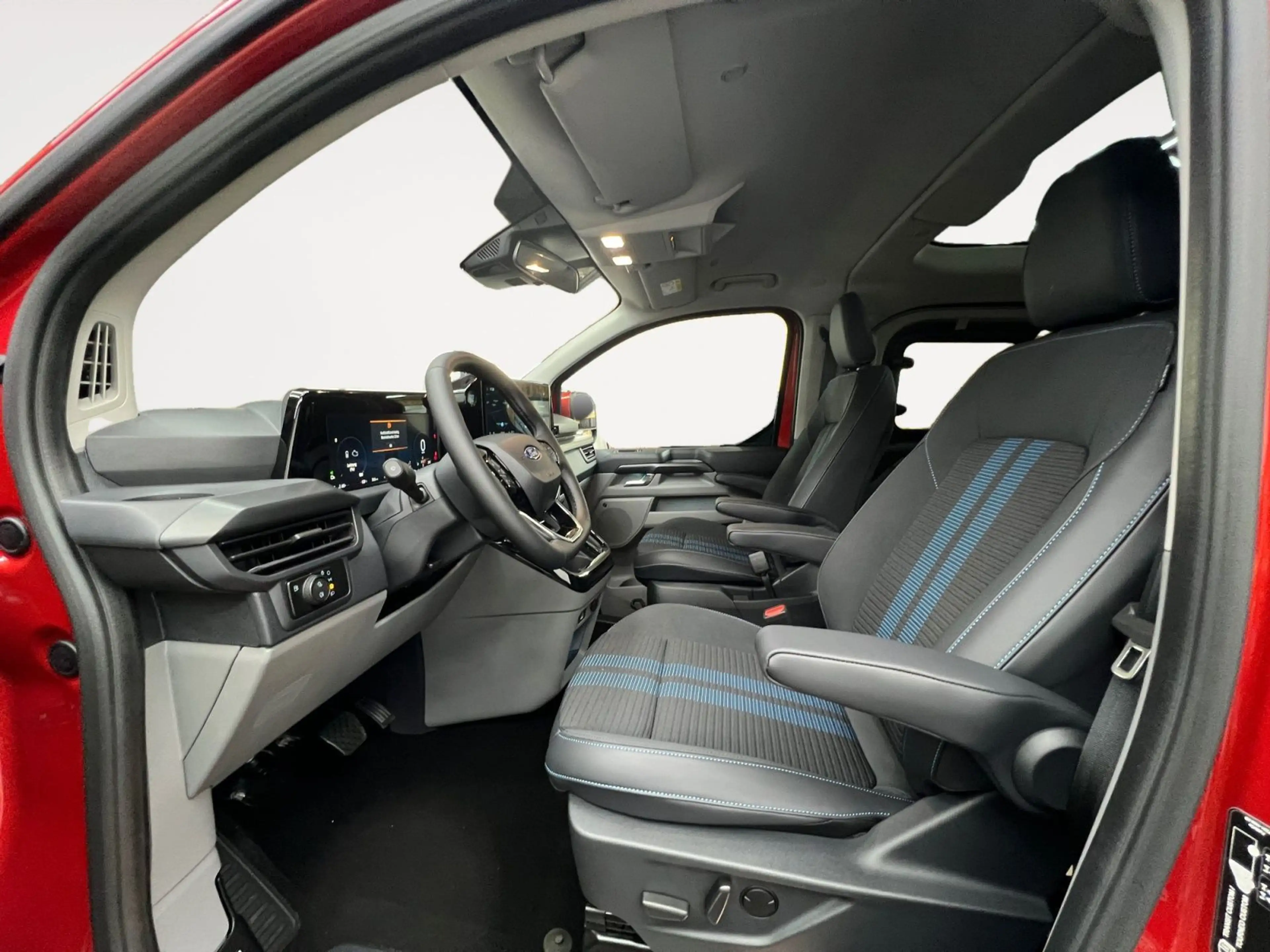 Ford Tourneo Custom L2 Sport | PHEV | Bus 8-Sitze | auf Lager — photo 9