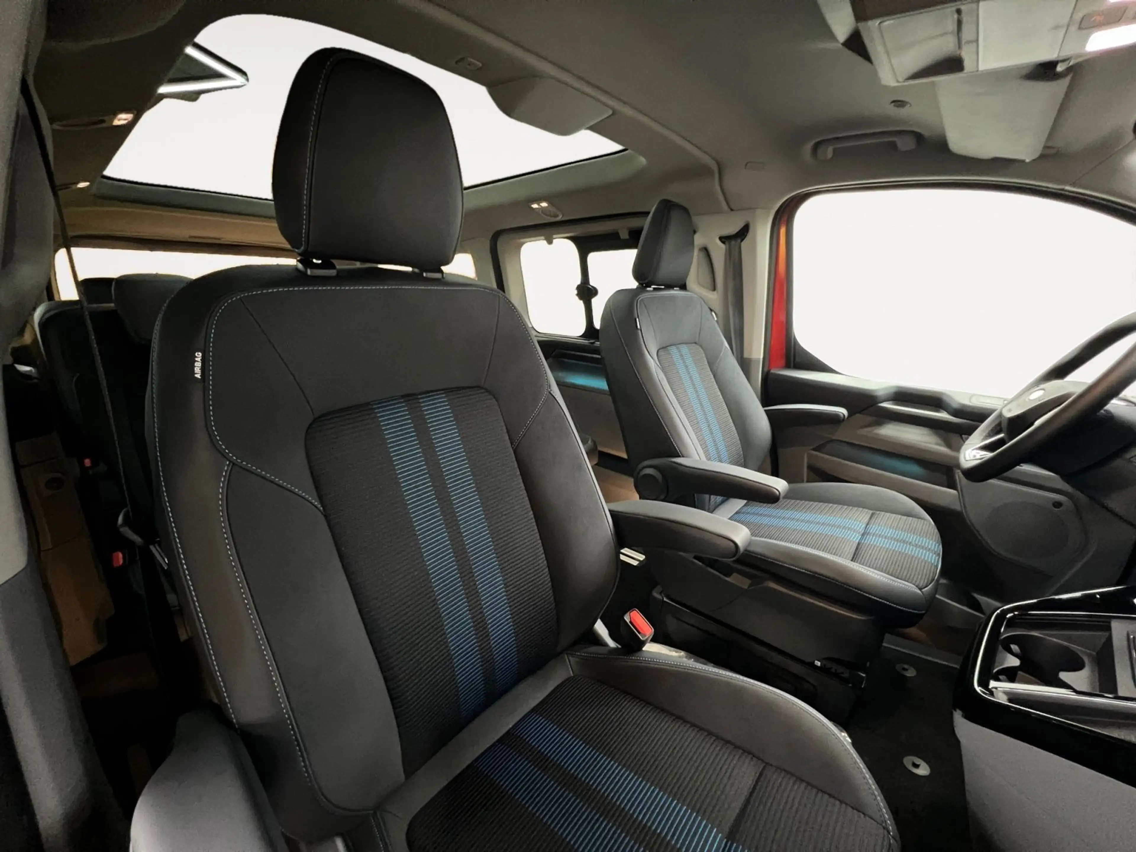 Ford Tourneo Custom L2 Sport | PHEV | Bus 8-Sitze | auf Lager — photo 15