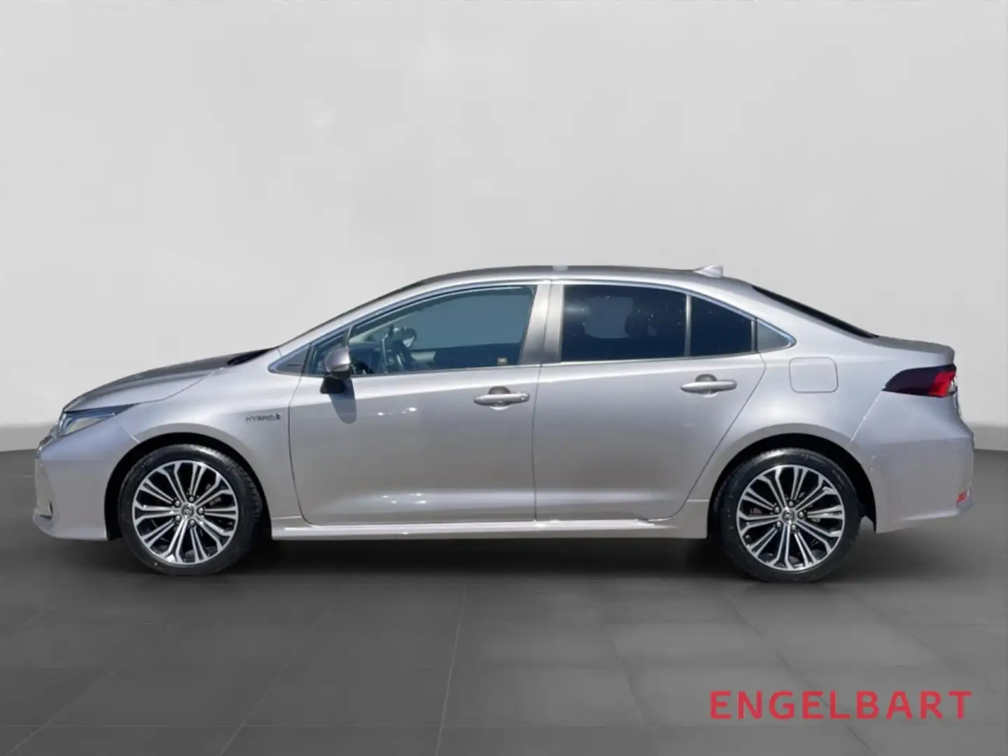 Toyota Corolla 1.8 Hybrid Club Technik Paket Allwetterreifen Grijs - 2