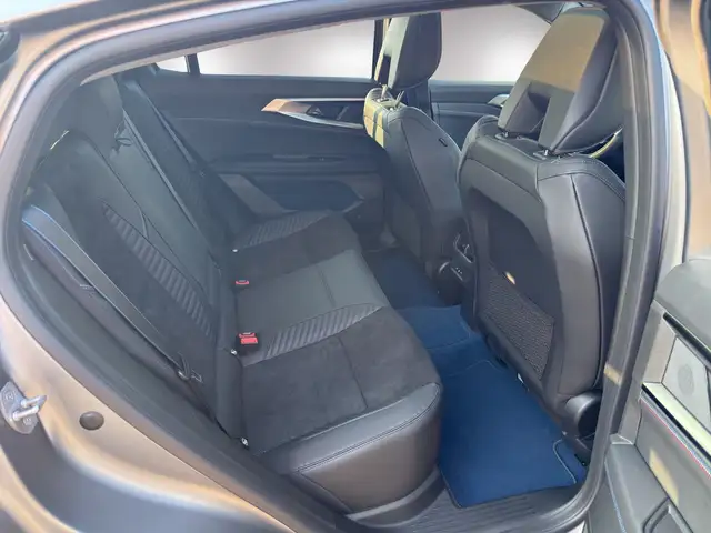 Renault Rafale Atelier Alpine HyperHybrid 300 4x4 Plug-In Ansicht 14