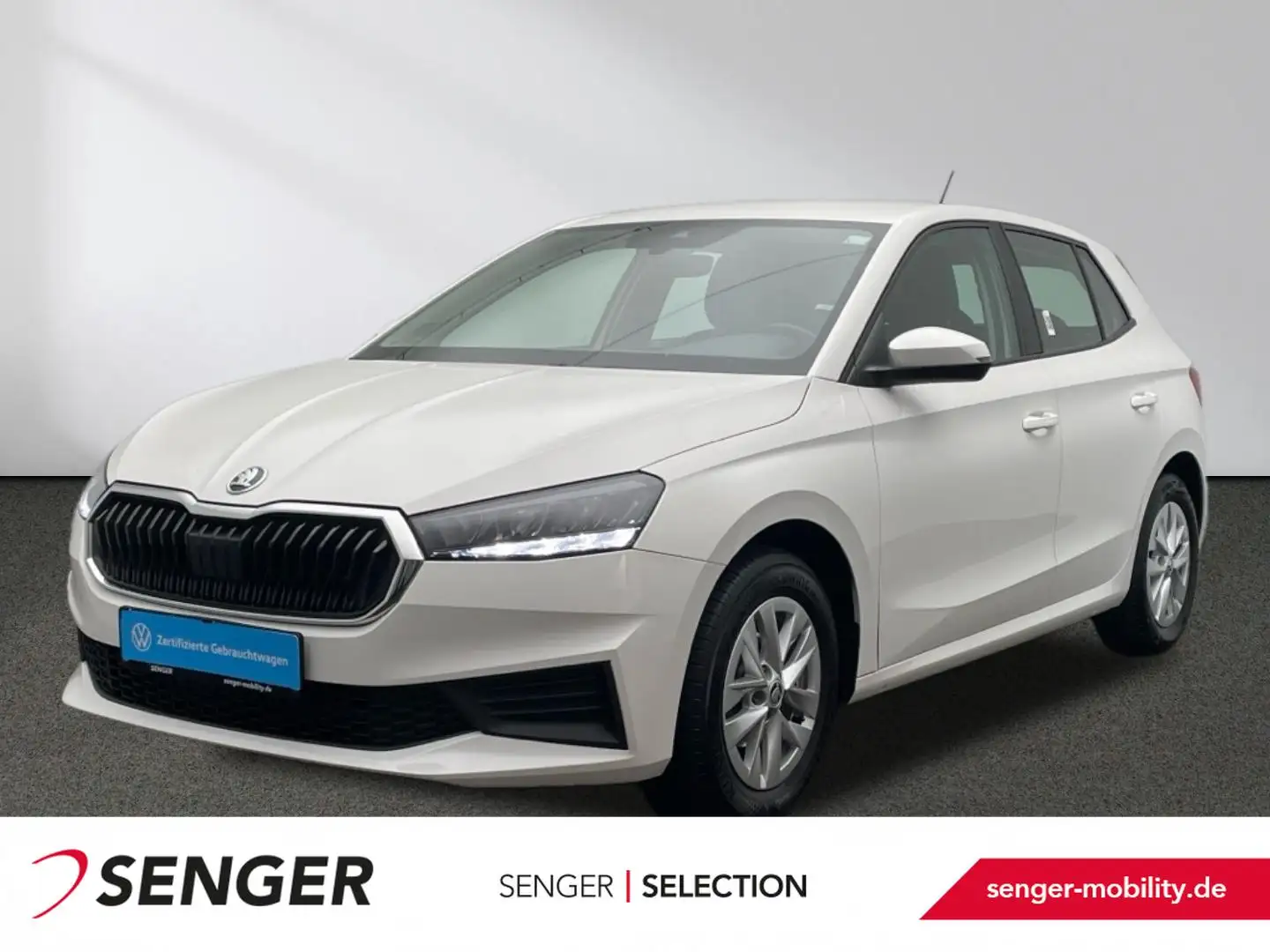 Skoda Fabia Ambition 1.0 MPI CarPlay LED Klima Sitzh. Weiß - 1