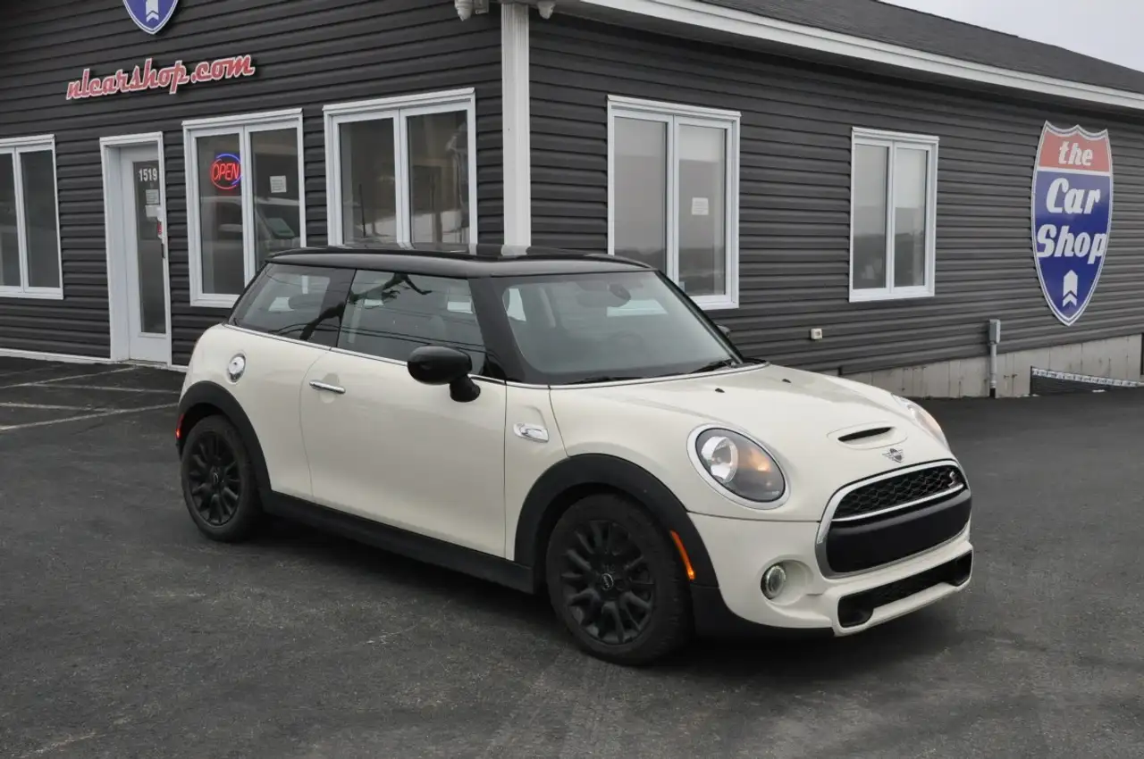 2020 MINI 3 Door