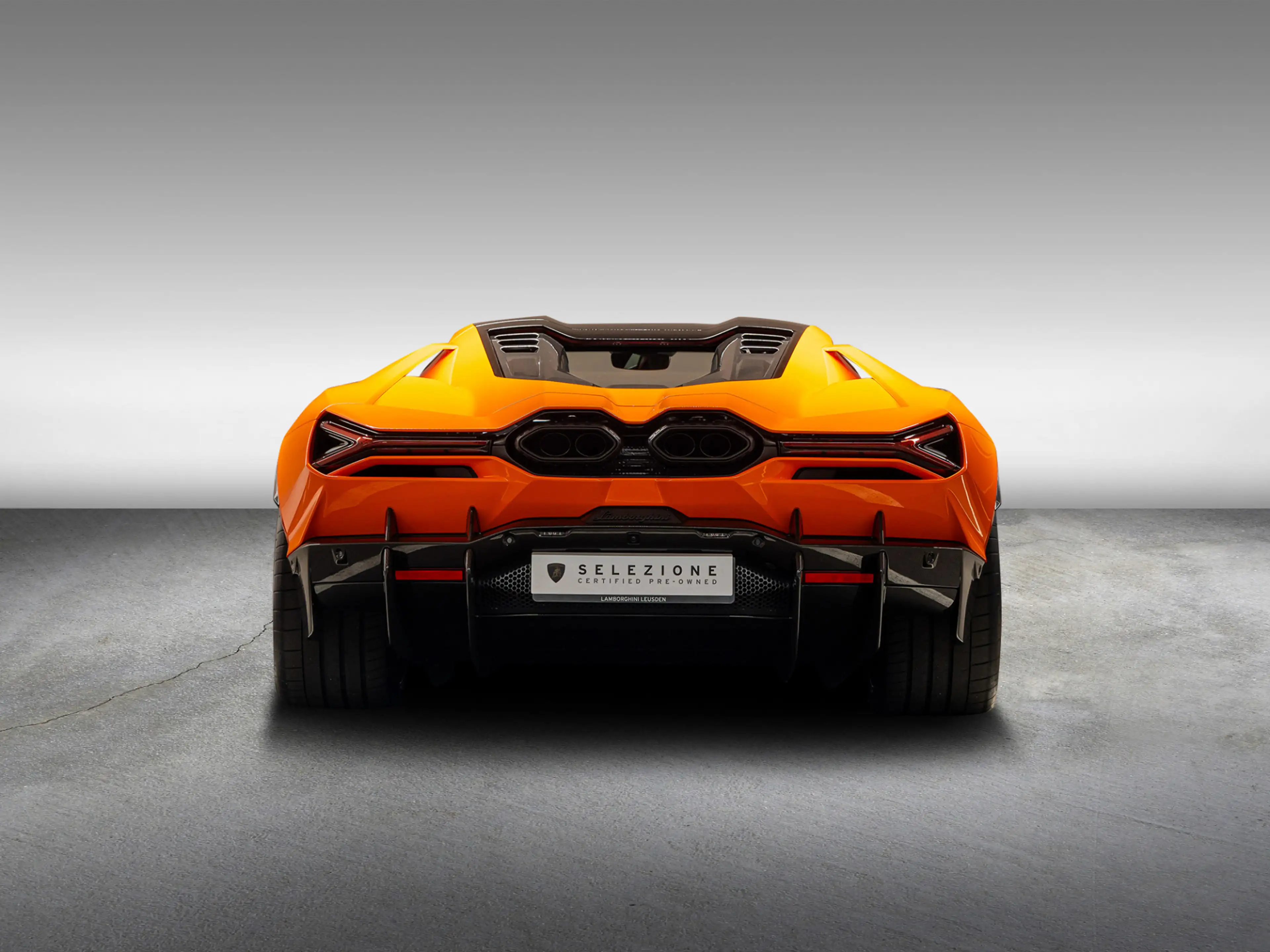 Lamborghini Revuelto | Carbon Interior | Sonus Faber | Passenger Displa — photo 4
