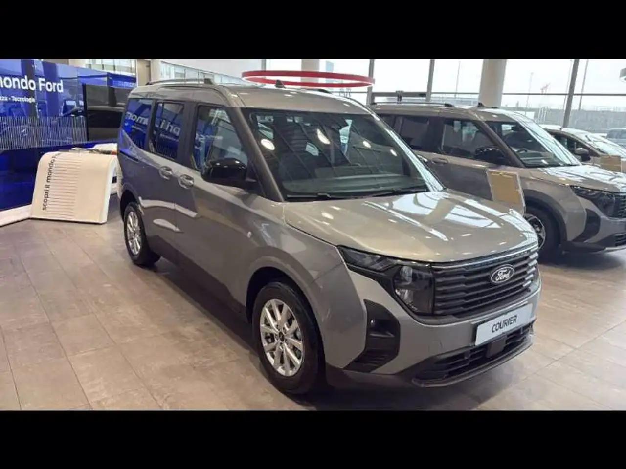 Ford Tourneo Courier 2026