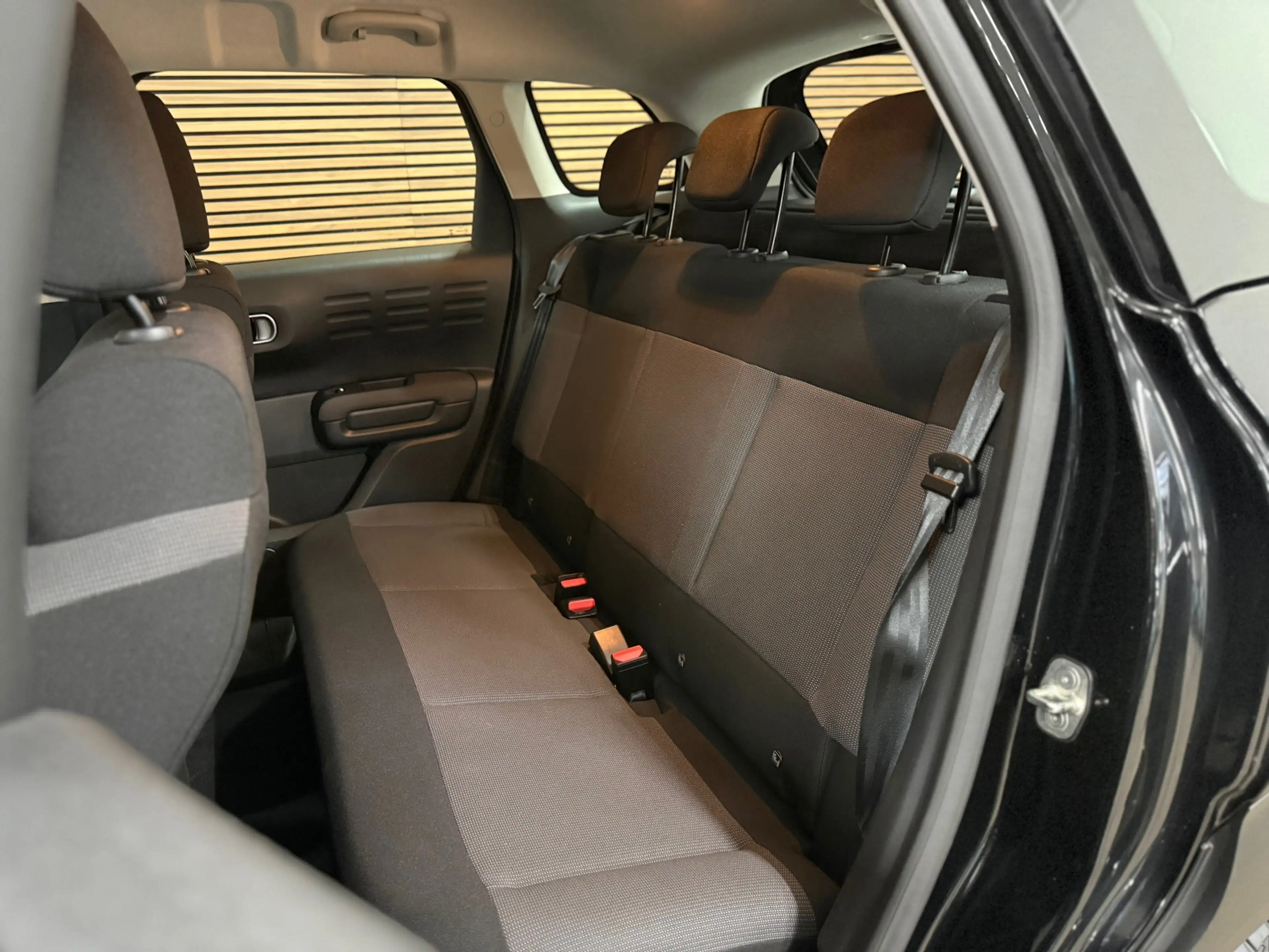 Citroen C3 Aircross 1.2 PureTech 130 PK Automaat Feel | Climate Contro — photo 39