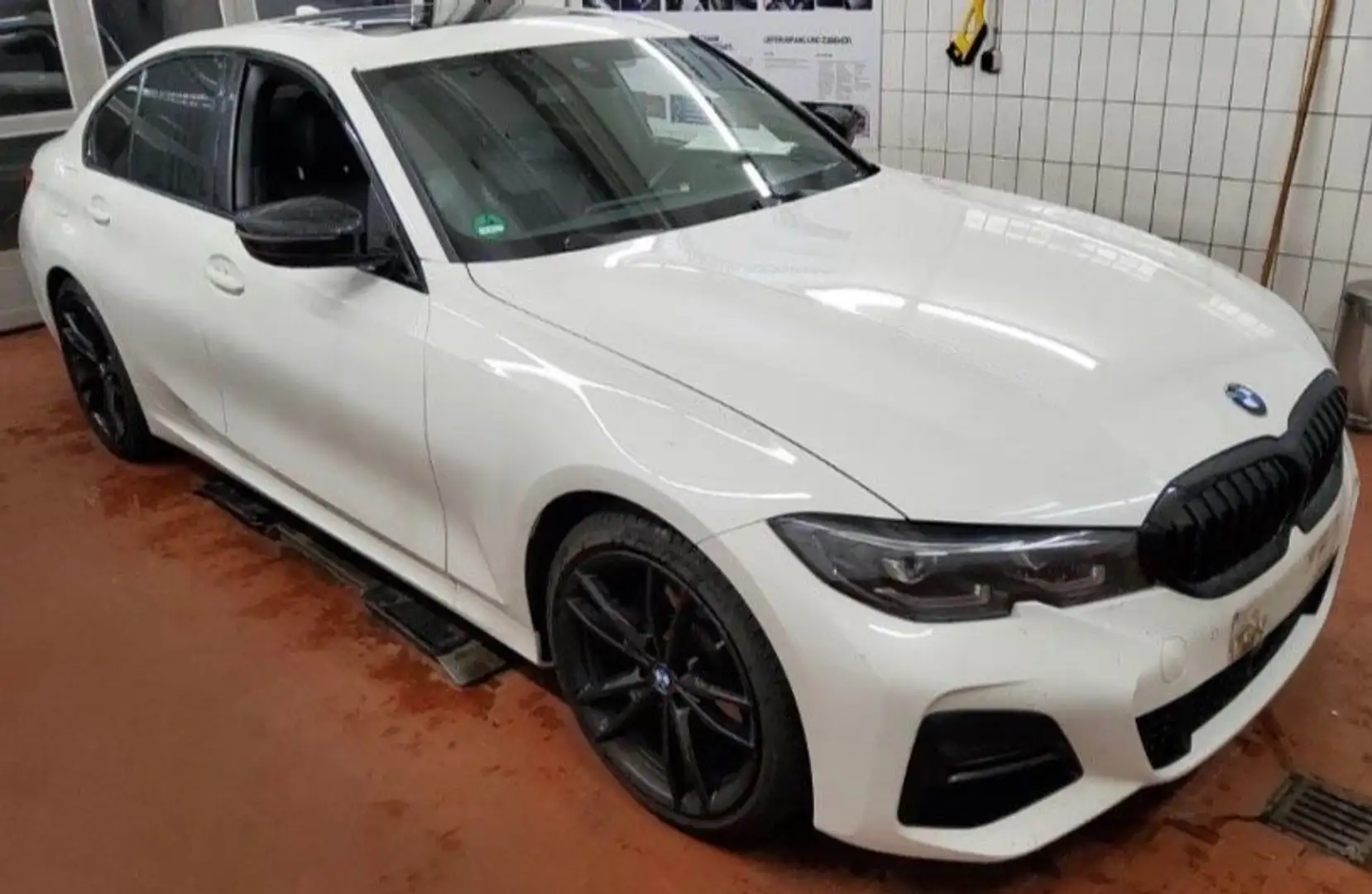 BMW 320 d M Paket GSHD LivePR HUD LED 19 HIFI ACC 1Hd Weiß - 1