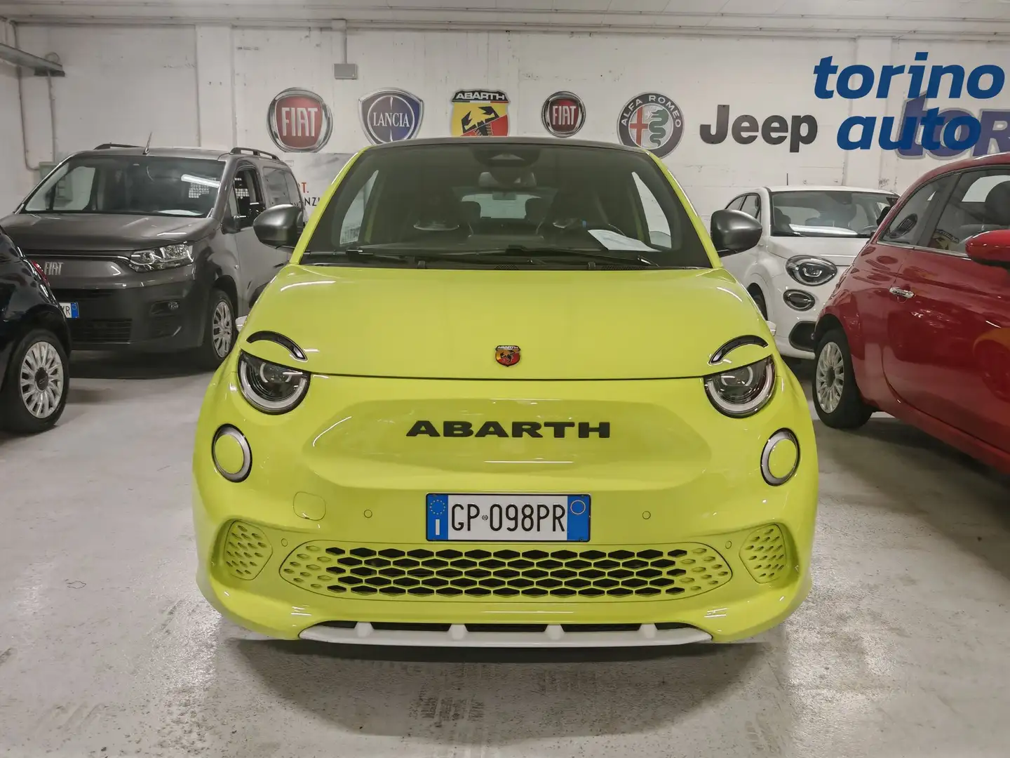 Abarth 500e 500e Turismo Gelb - 2