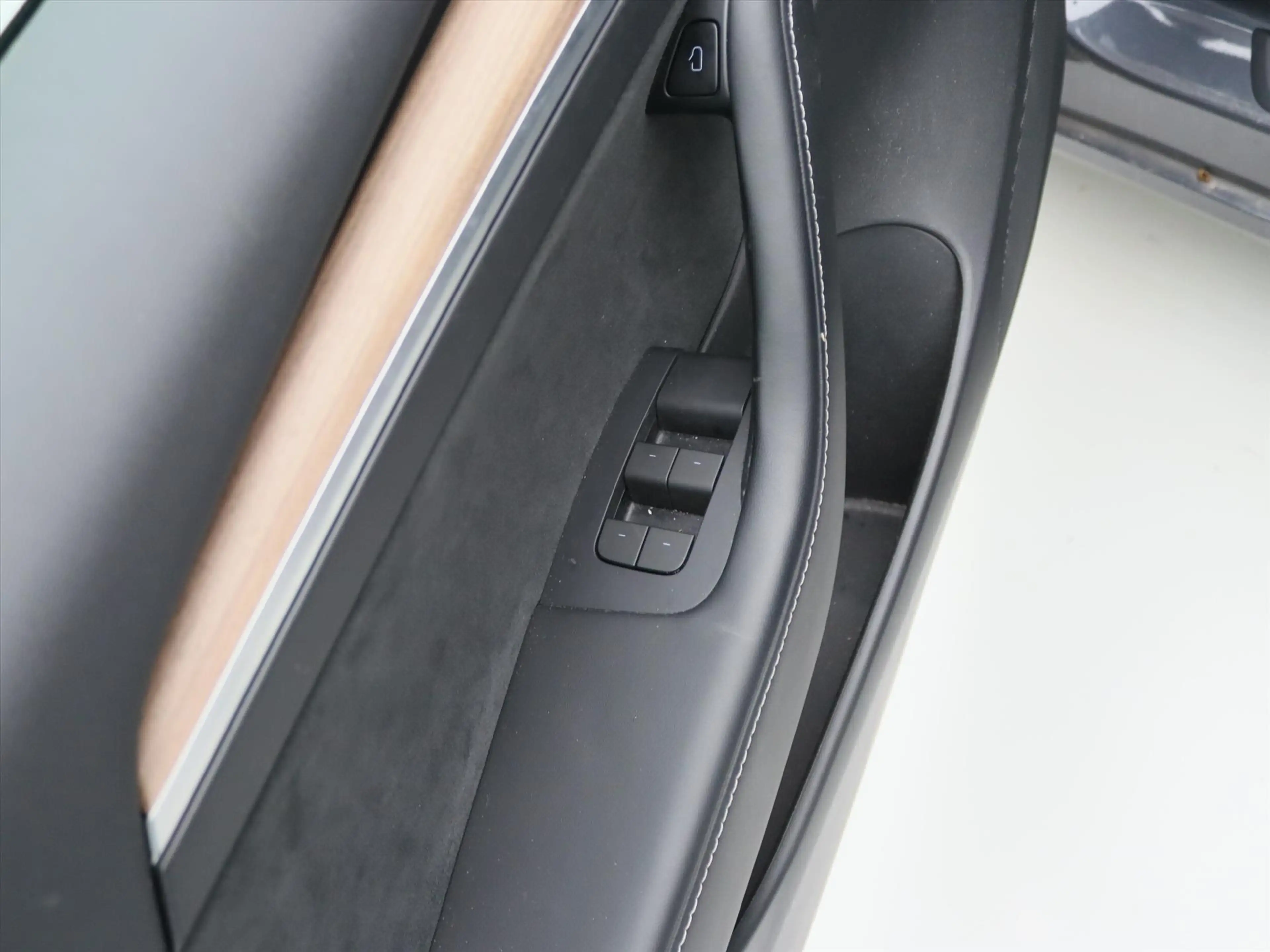 Tesla Model 3 Long-Range AWD 351pk 75 kWh UPGRADE 94.2% SoH [ AM — photo 30